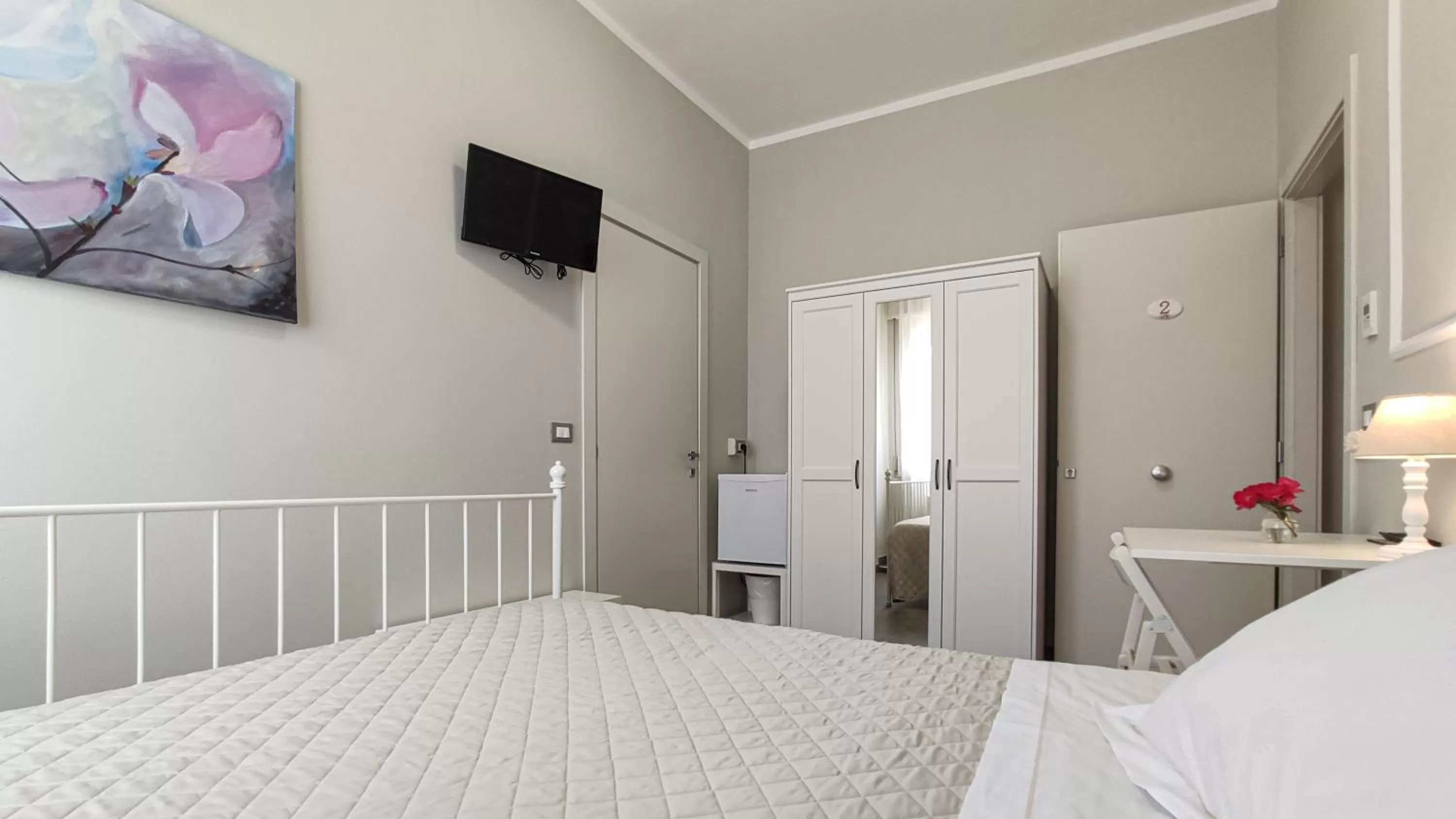 Bedroom, Bed in LA DAMA ROOM&BREAKFAST