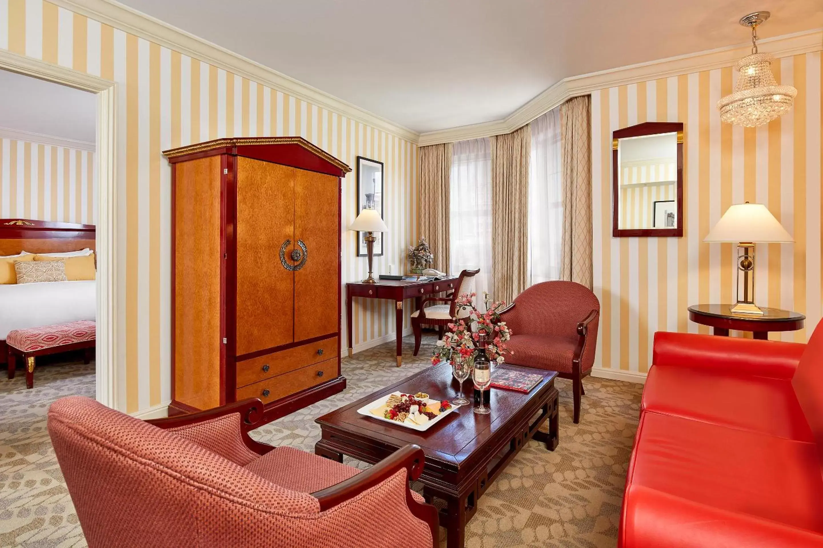 Living room, Seating Area in Orchard Hotel