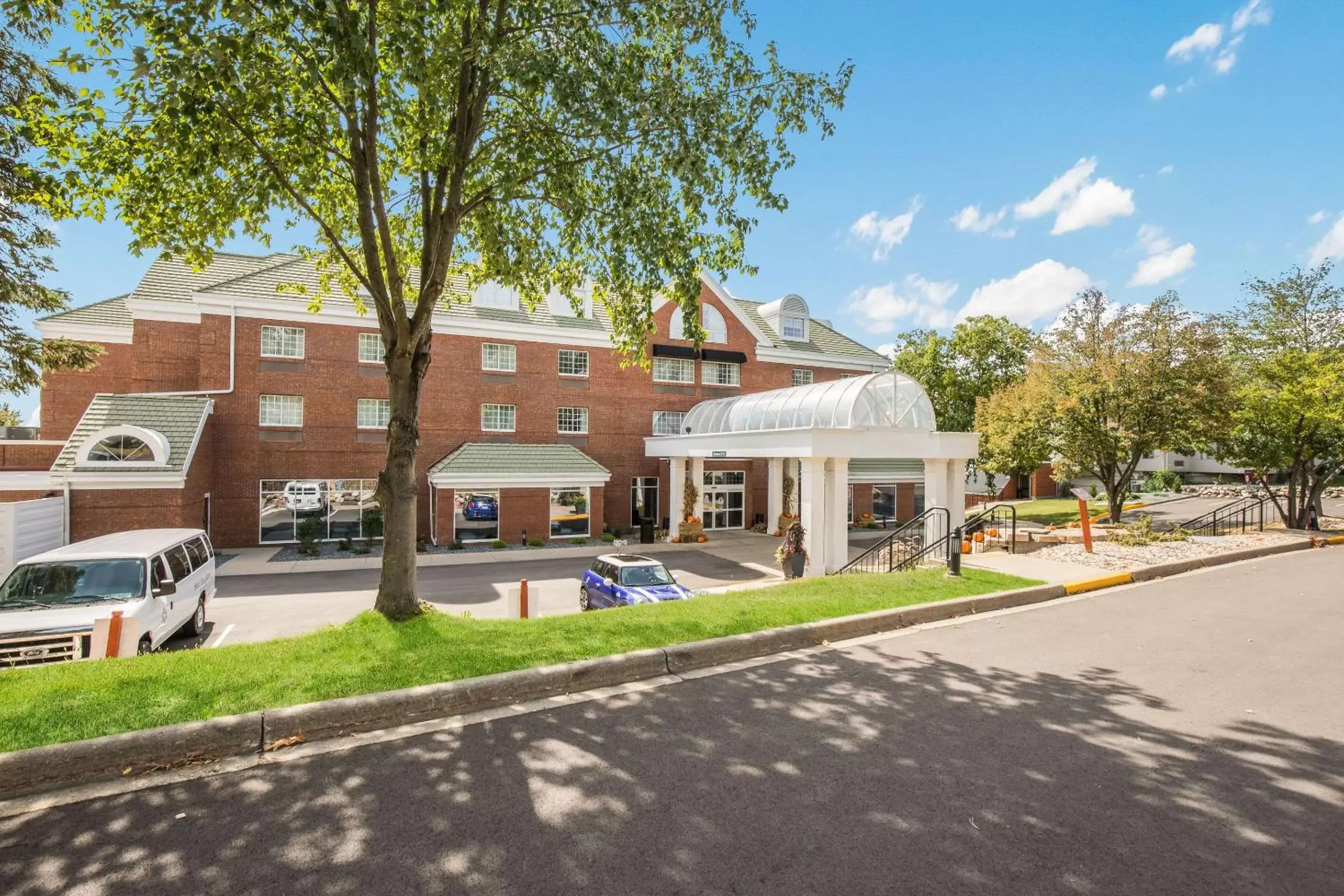 Property Building in Heidel House Hotel and Conference Center, Ascend Hotel Collection