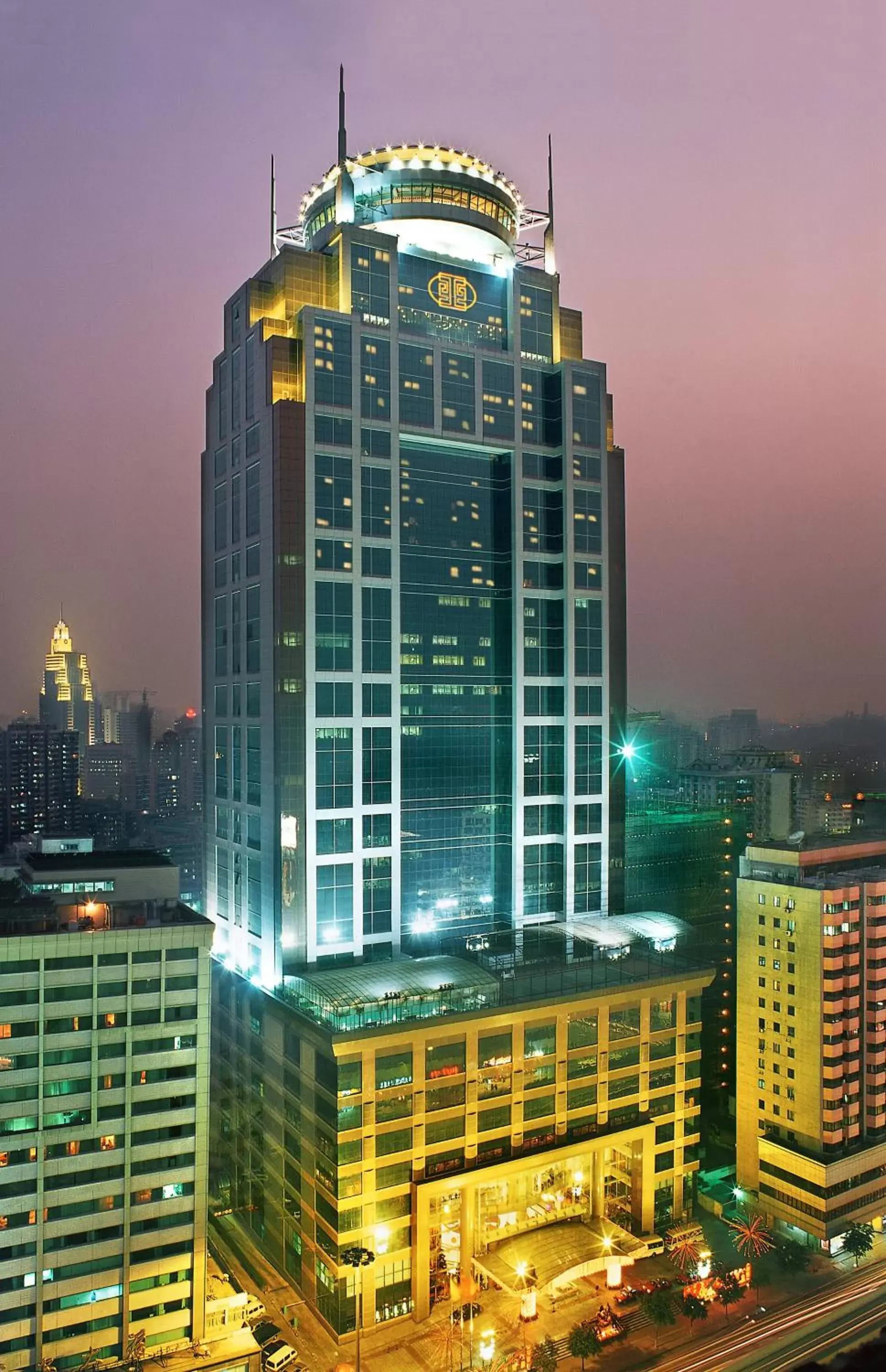 Facade/entrance in Asia International Hotel Guangdong