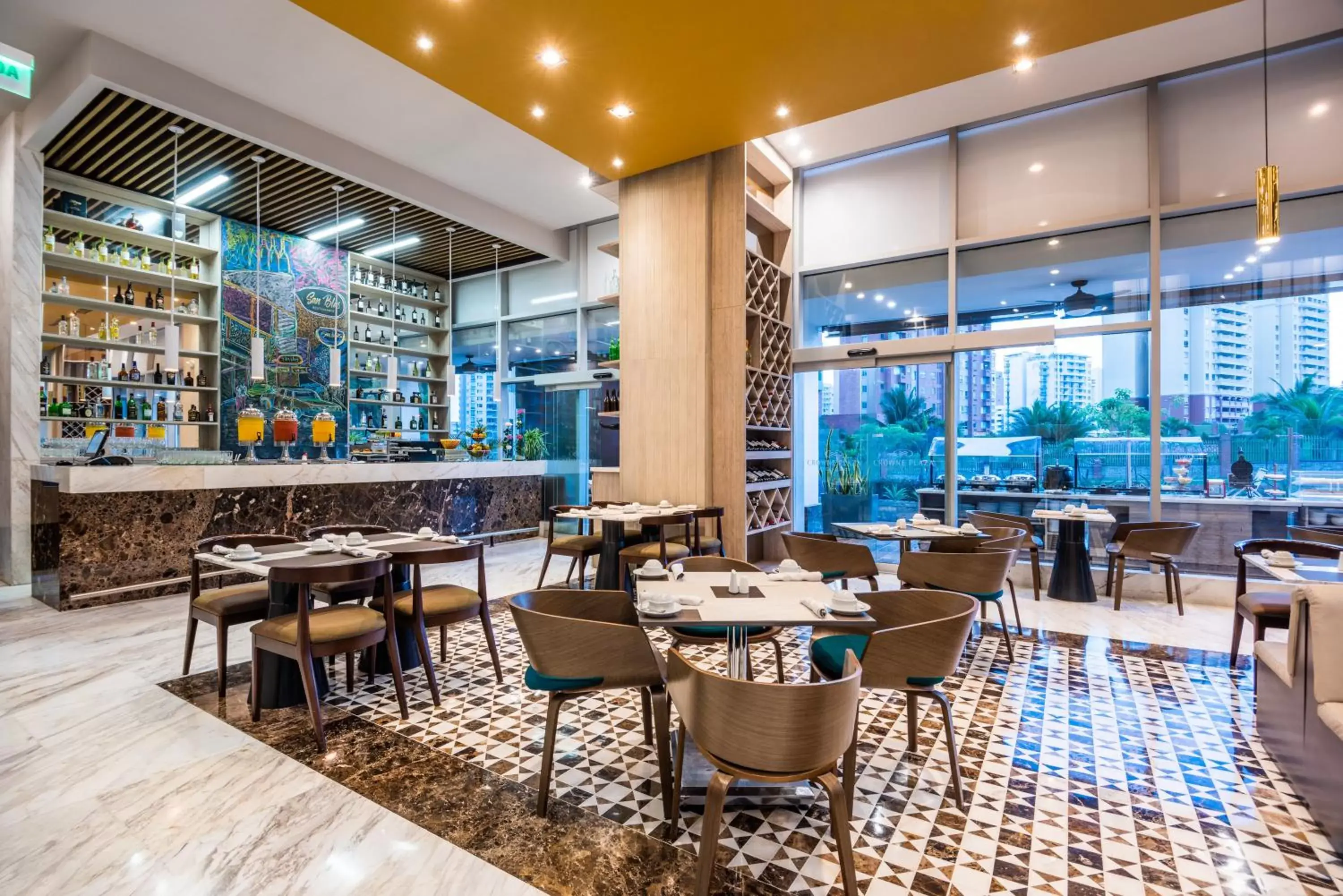 Restaurant/Places to Eat in Crowne Plaza Barranquilla, an IHG Hotel