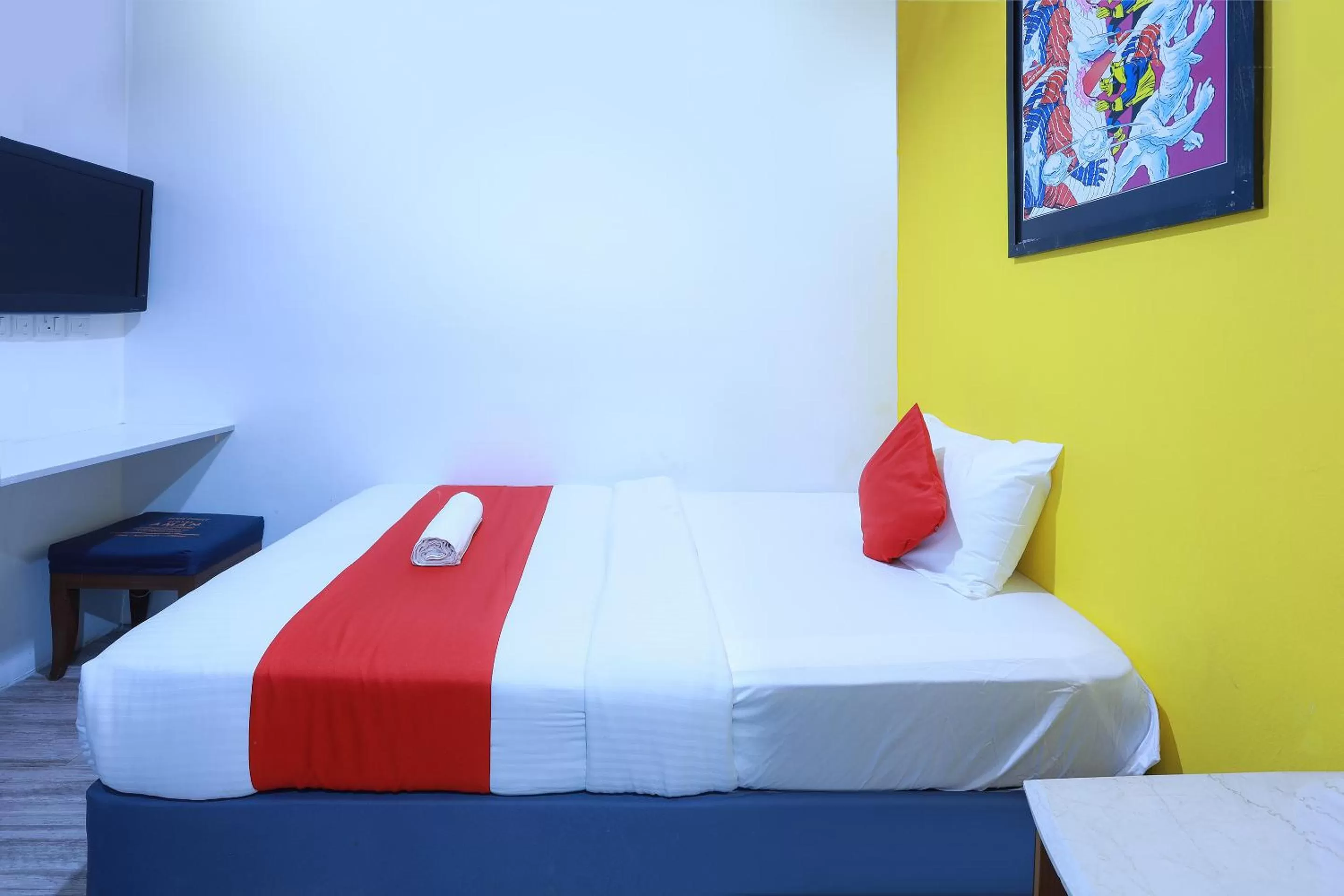 Bedroom, Bed in Hotel Aman- Nilai & KLIA