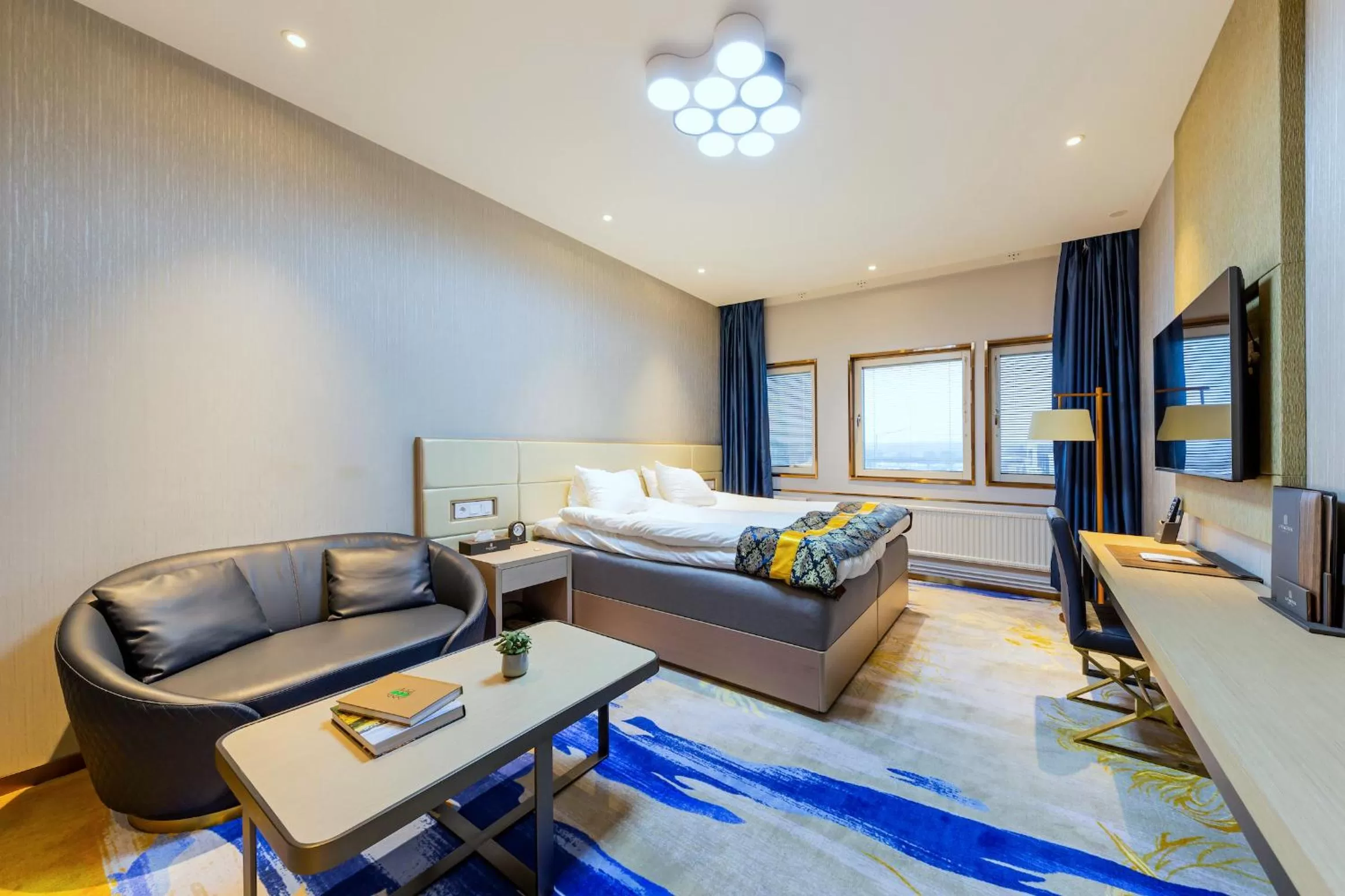 Bed in Livington Hotel