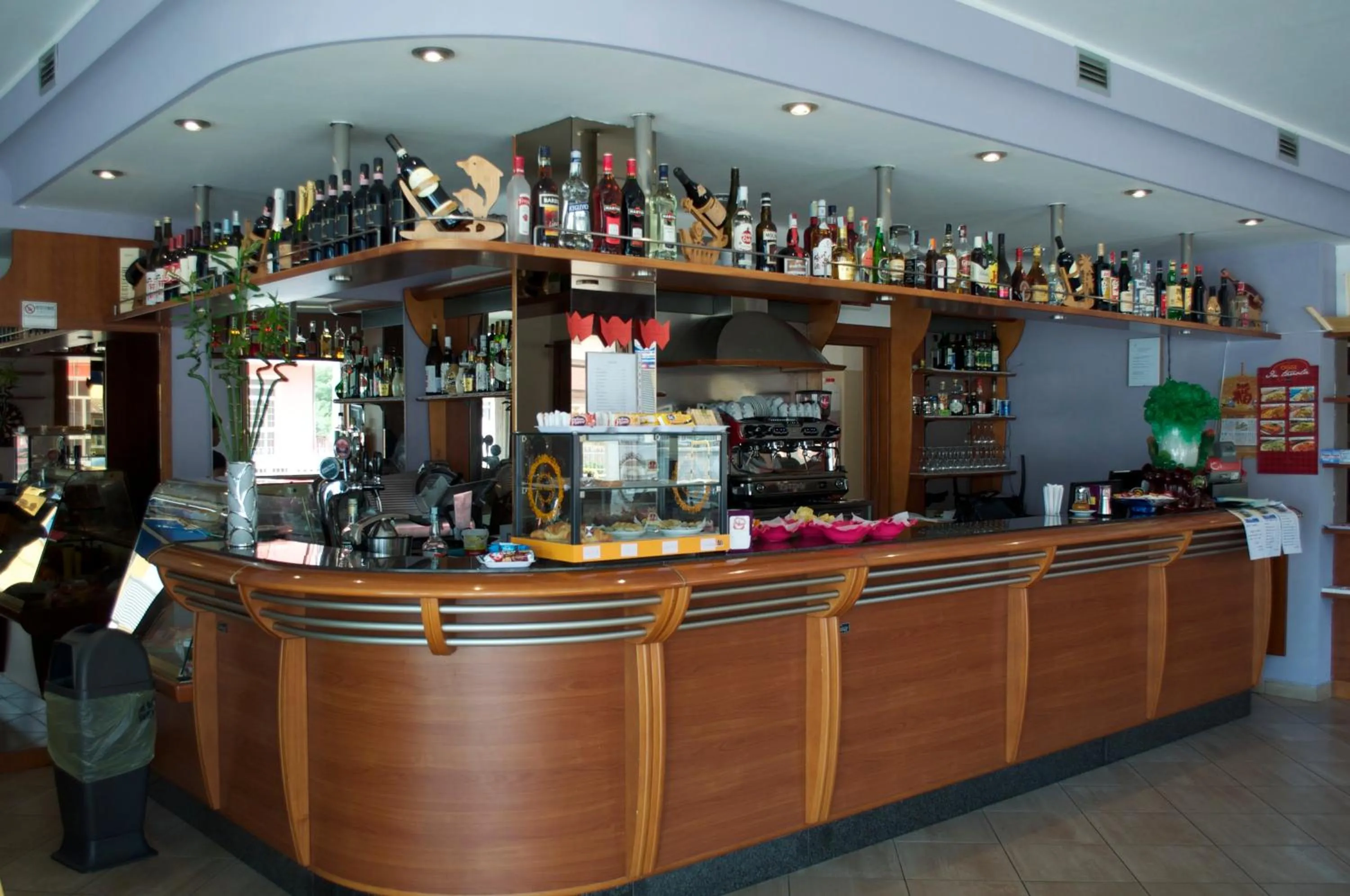 Lounge or bar in Hotel Mantova Sud