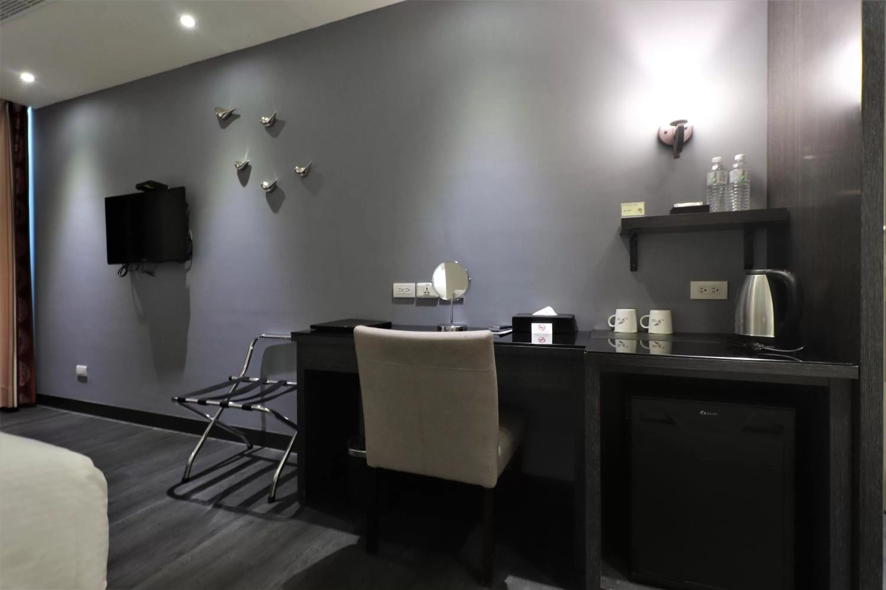 Photo of the whole room in J-HOTEL