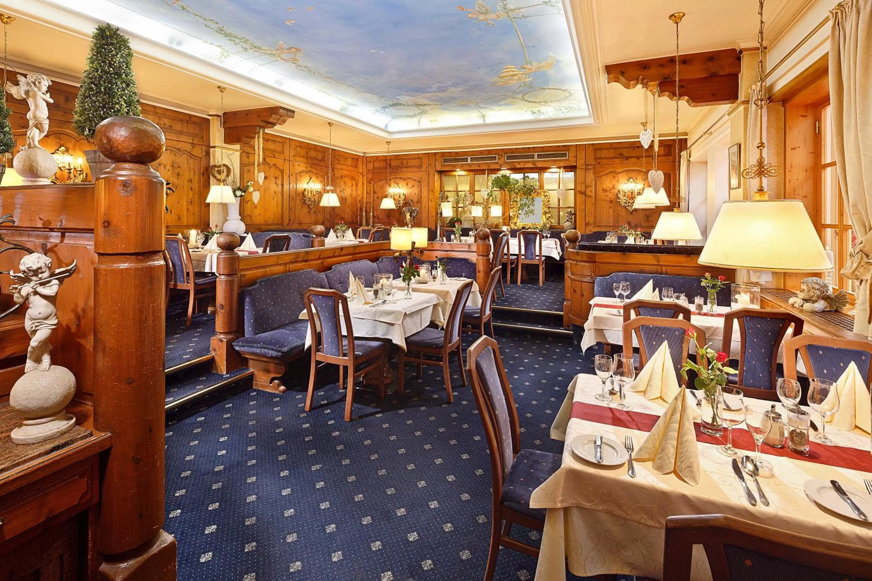 Restaurant/places to eat in Hotel Schlosskrone