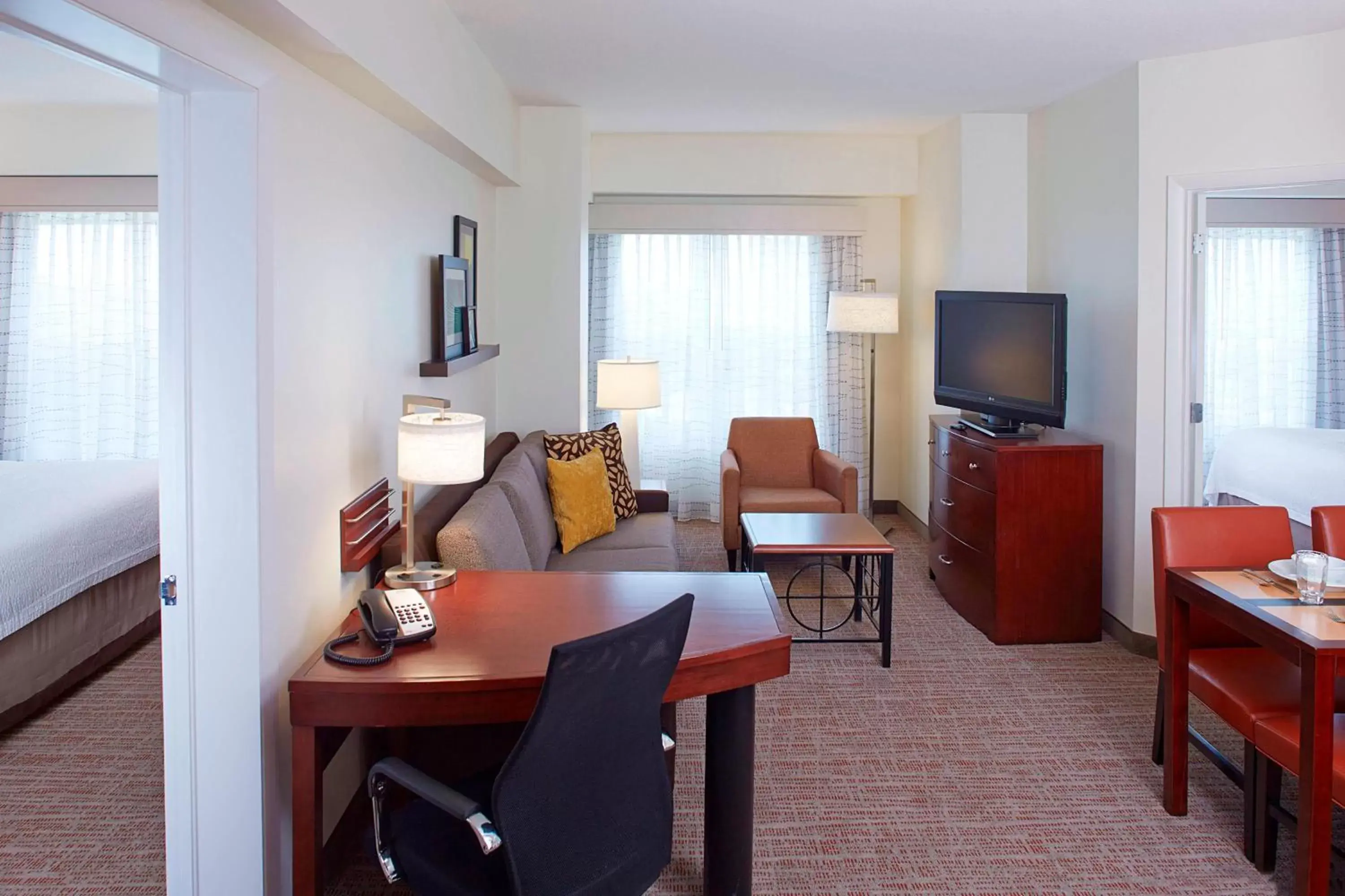 Bedroom, Seating Area in Residence Inn by Marriot Clearwater Downtown
