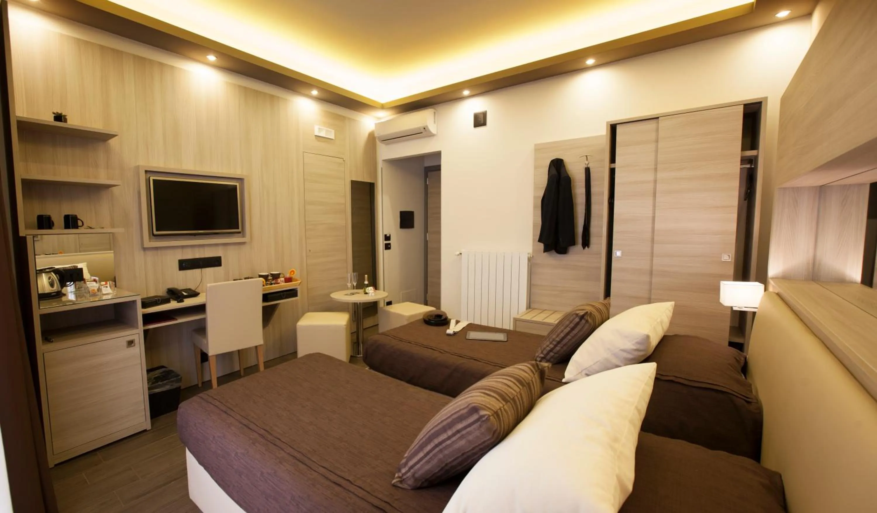 Bed in Hotel Trapani In