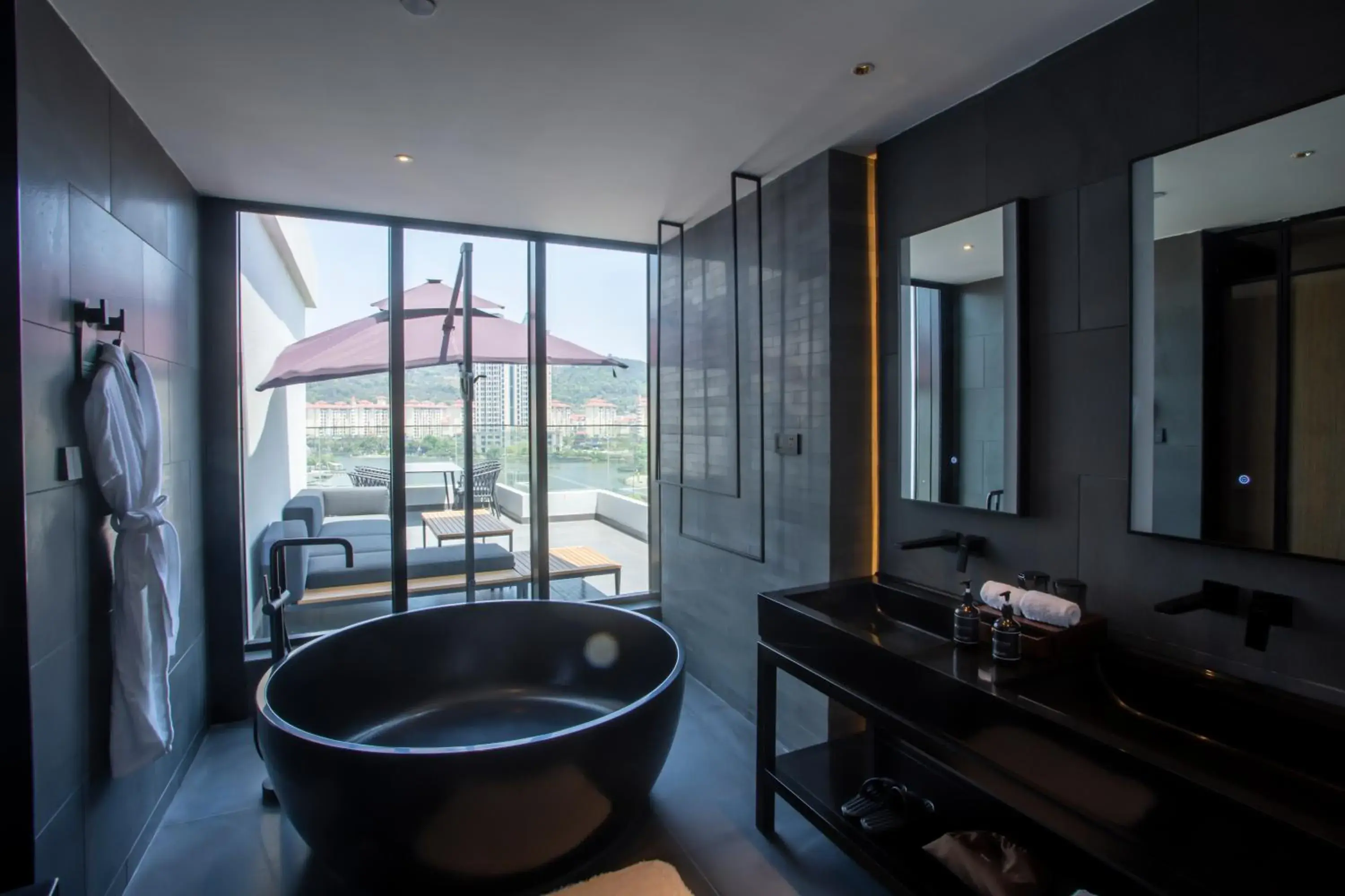 Bathroom in Pullman Nanchang Xinlv