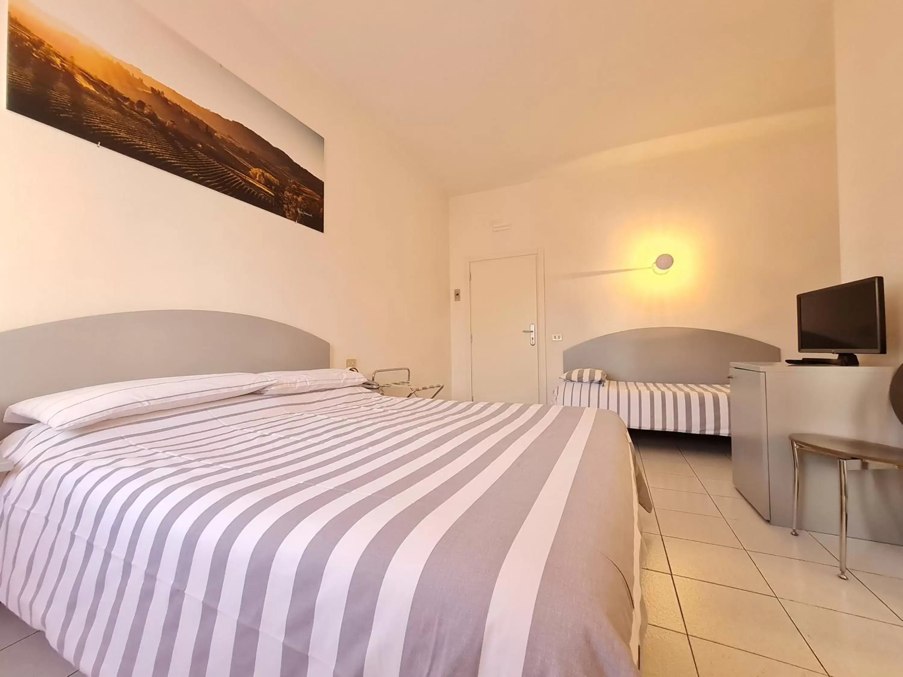 Photo of the whole room, Bed in Hotel Da Graziano Photo of the whole room, Bed in Hotel Da Graziano