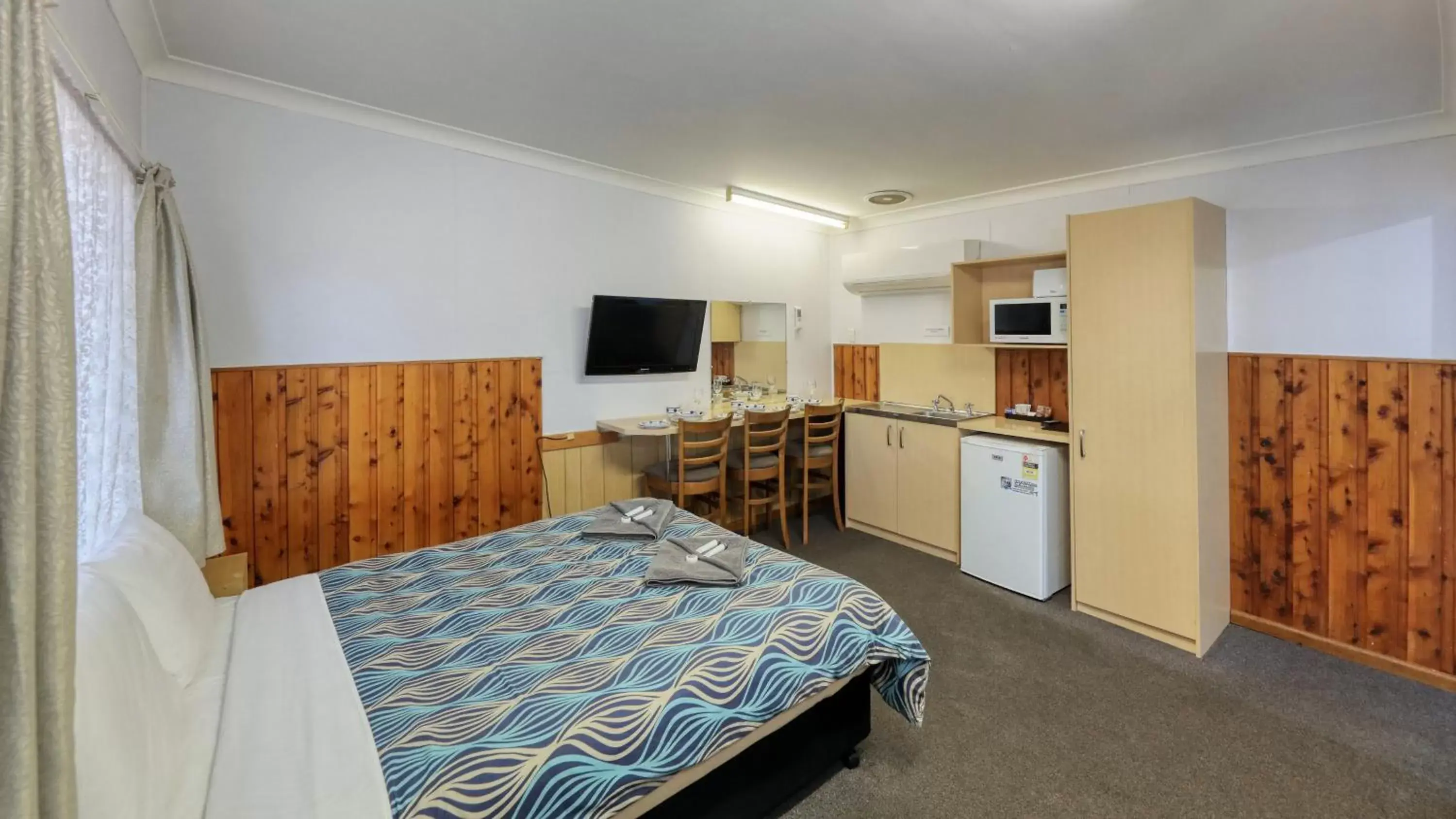 Dining area in Darling River Motel