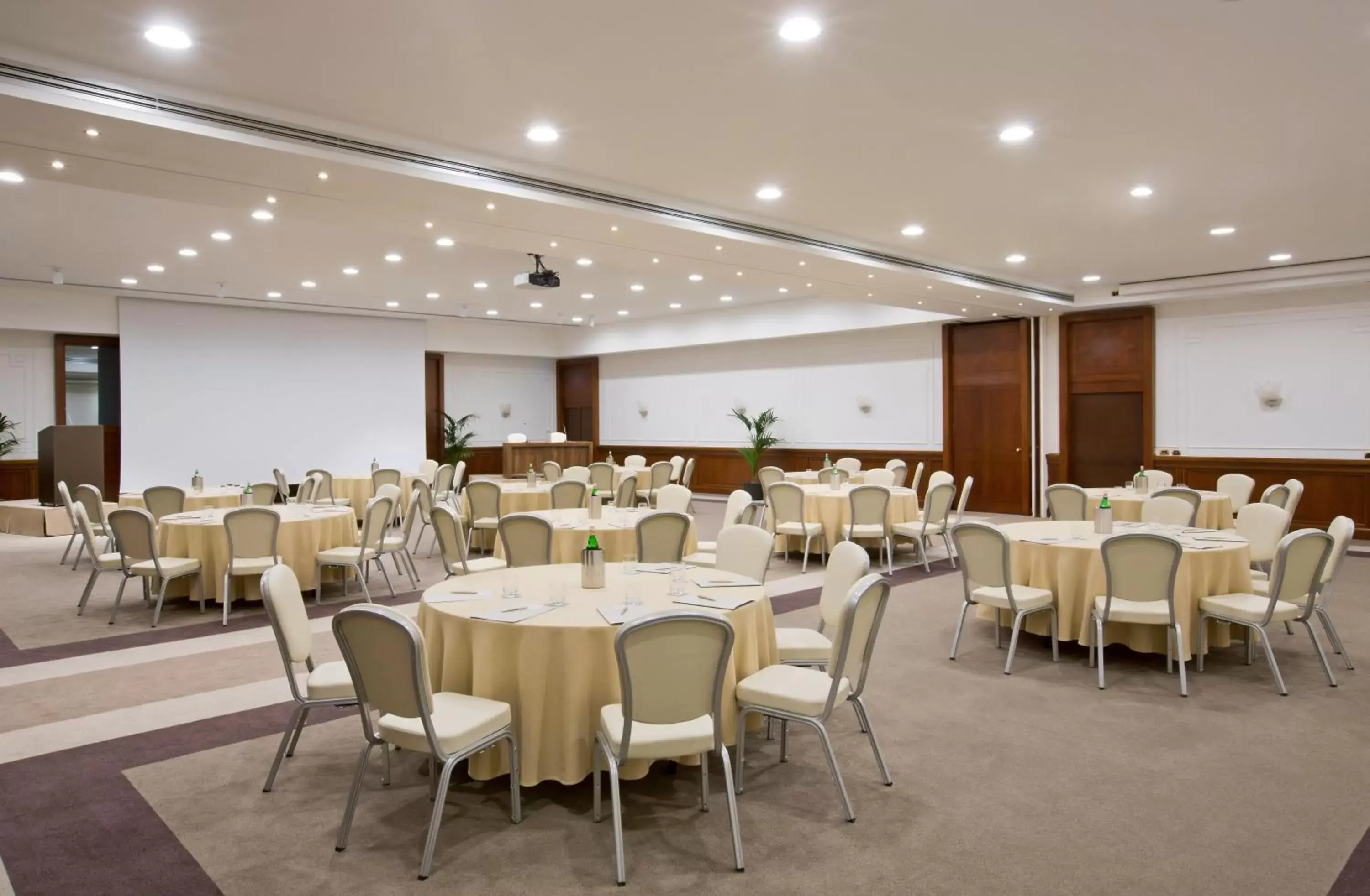 Meeting/conference room, Banquet Facilities in Starhotels Majestic
