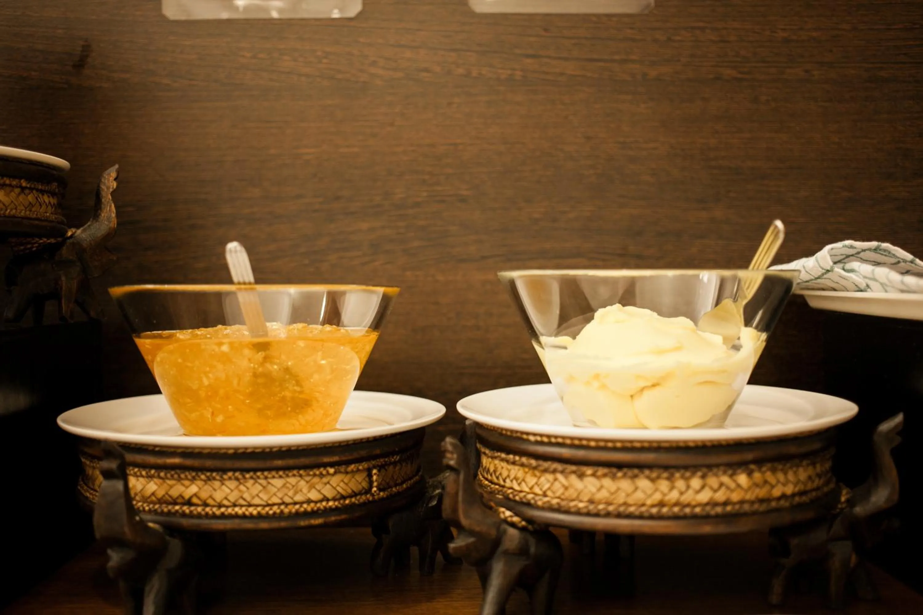 Restaurant/places to eat in Grand Tara Garden Thai Hotel