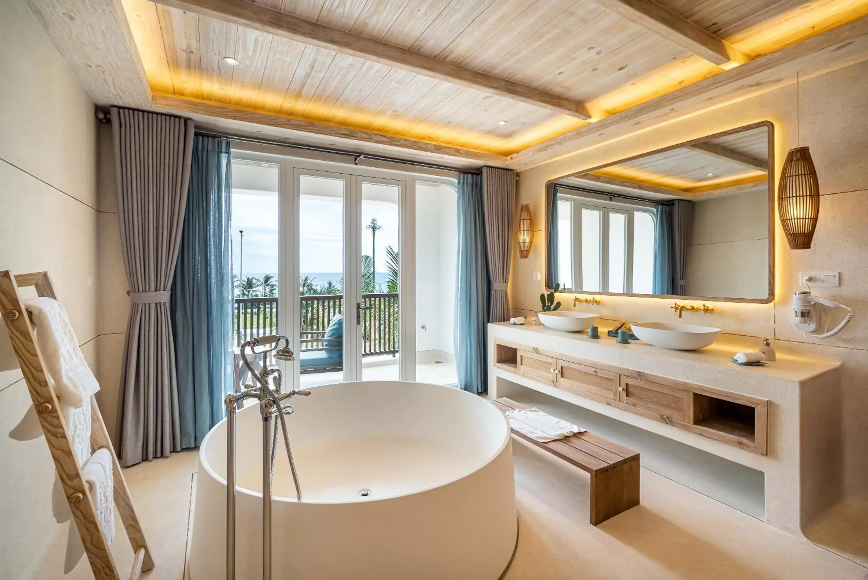 Bathroom in Stelia Beach Resort