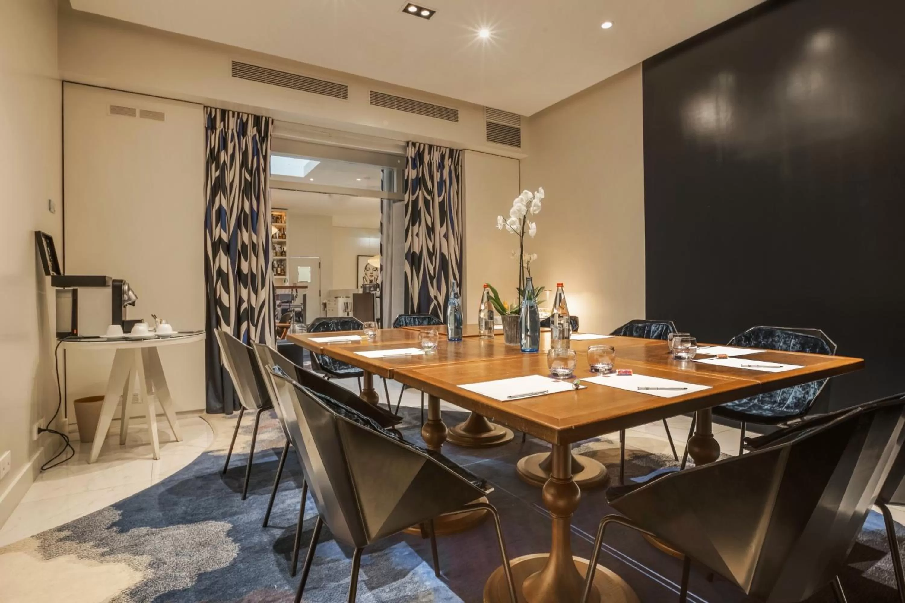 Meeting/conference room in Hôtel Bel Ami