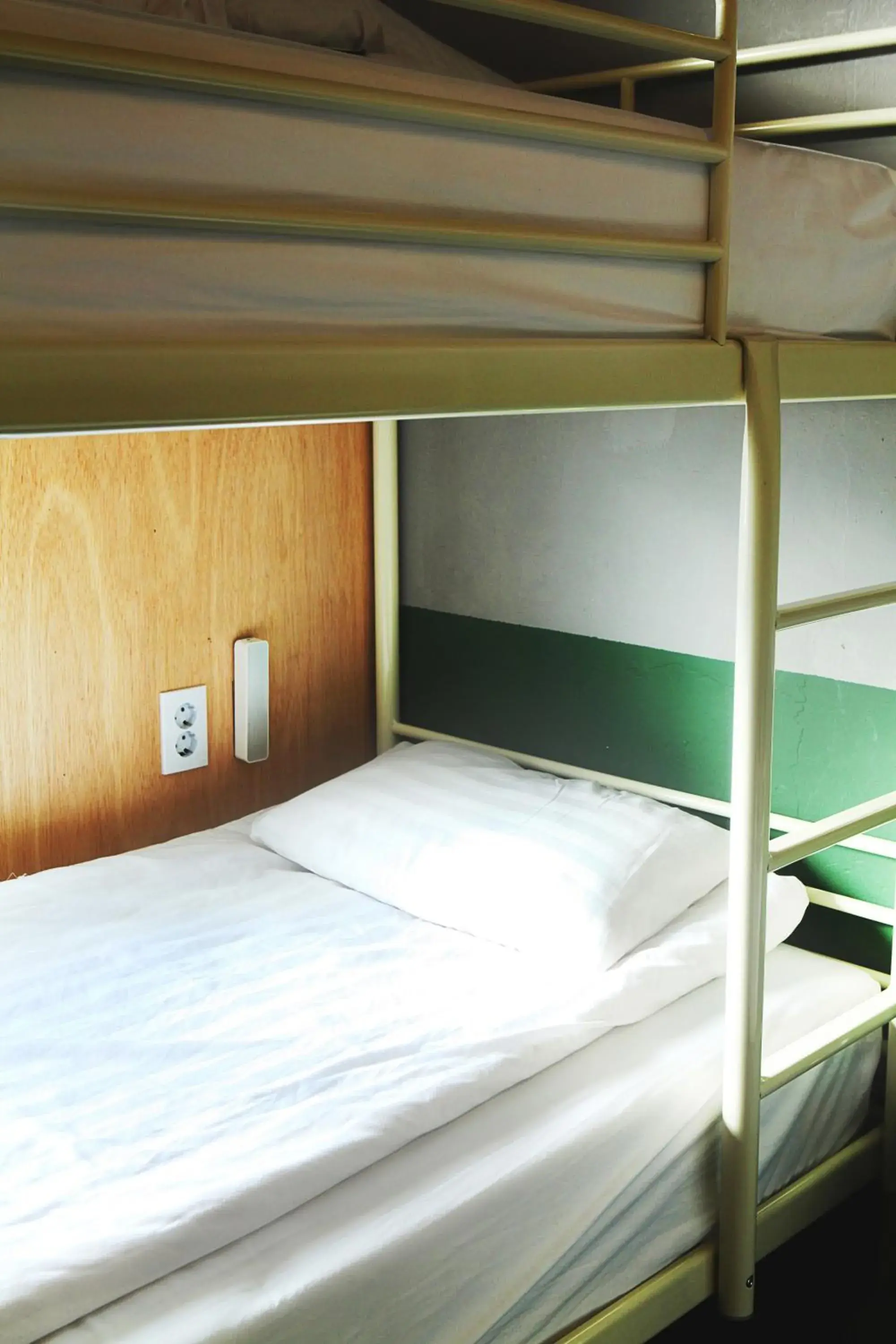Bed, Bunk Bed in G Guesthouse Itaewon In Seoul