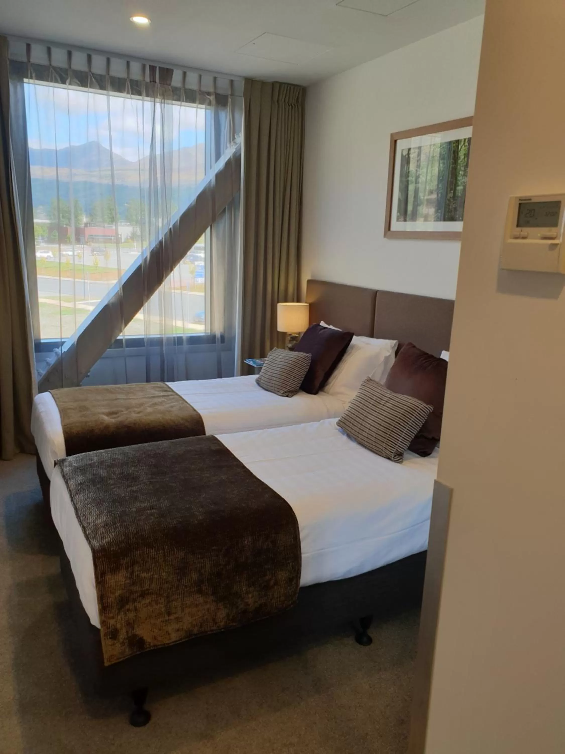 Day, Bed in Wyndham Garden Remarkables Park Queenstown