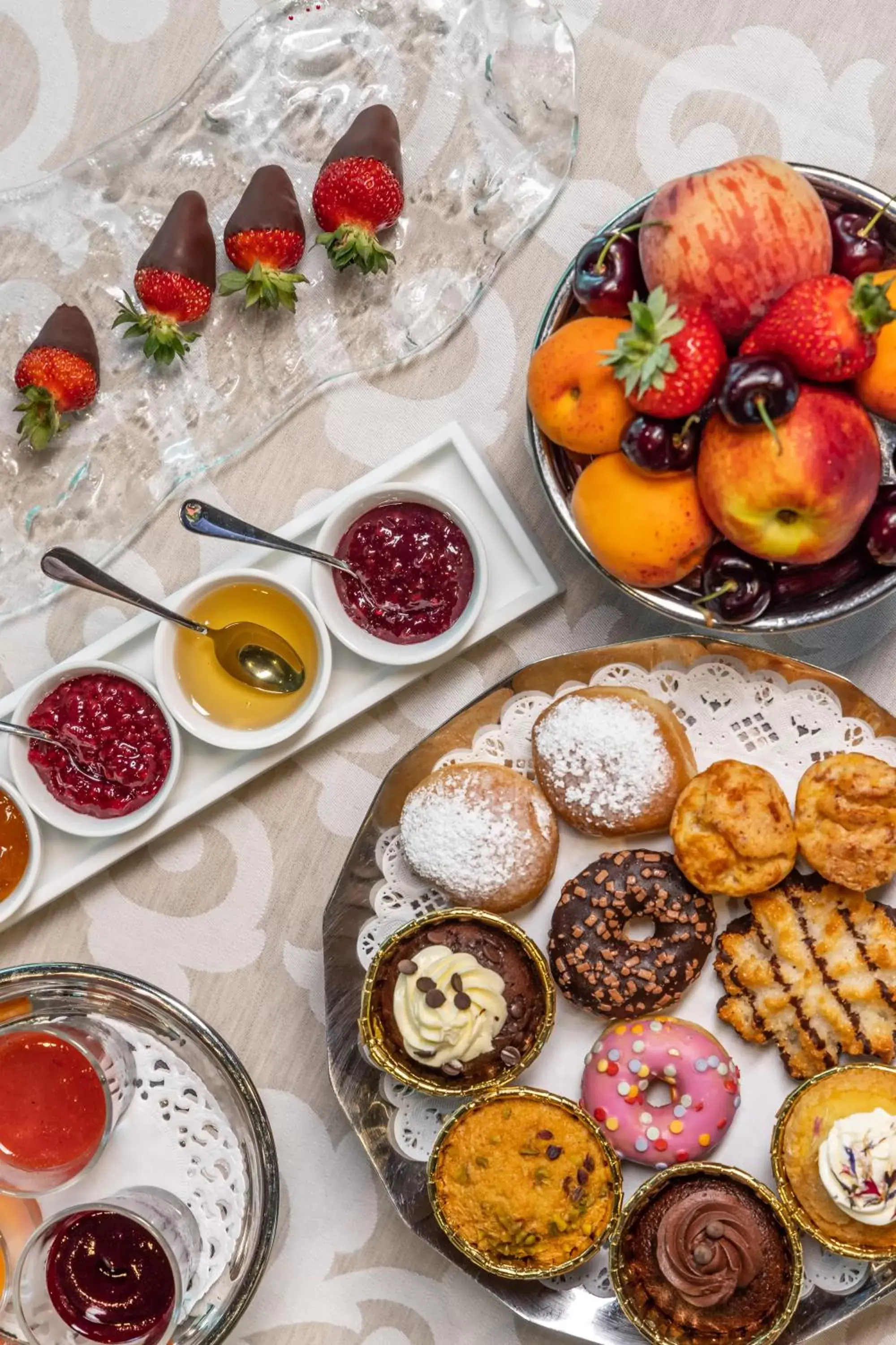 Breakfast, Food in Lido Palace - The Leading Hotels of the World