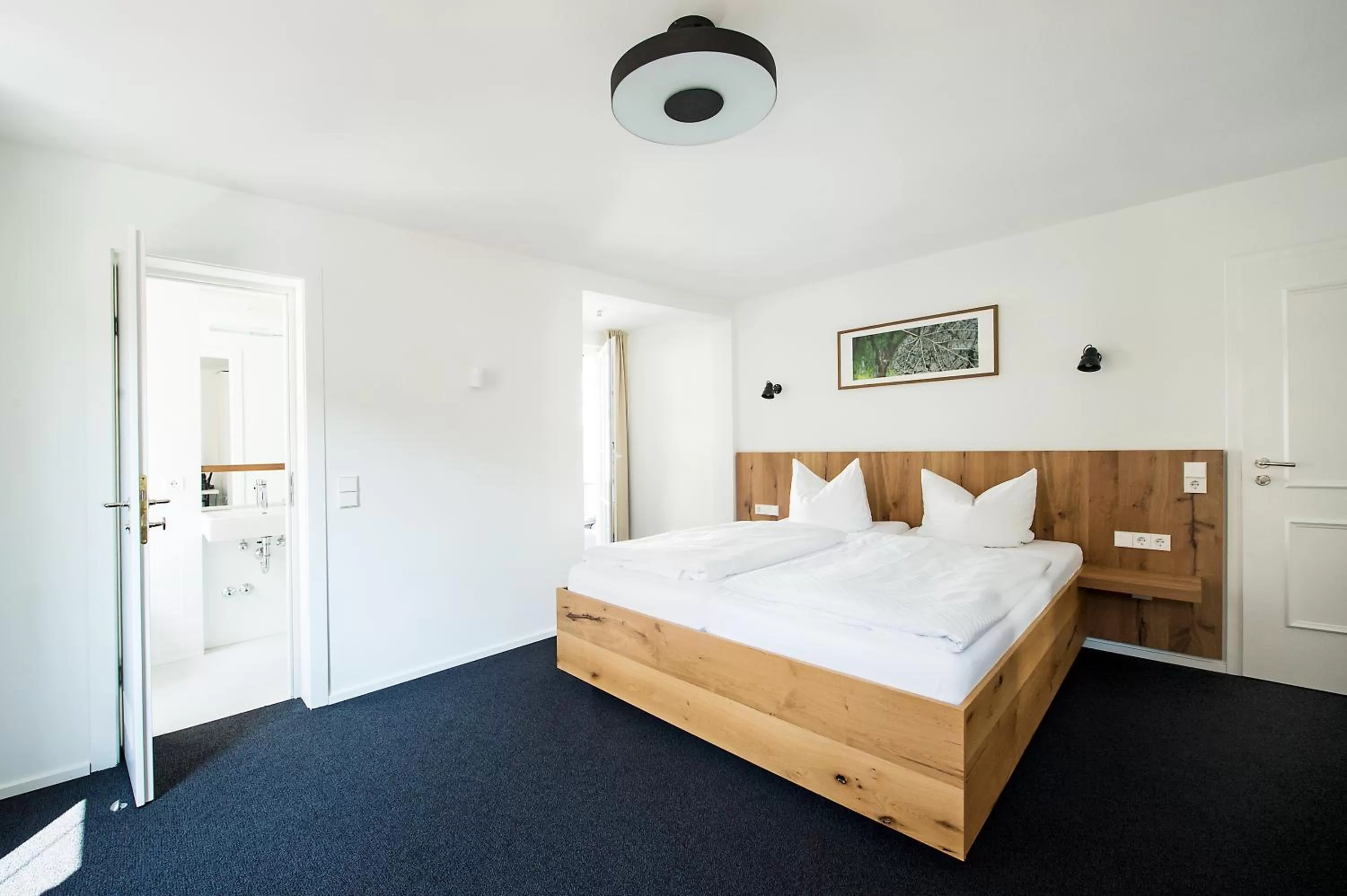 Bed in Stadthotel Waldhorn