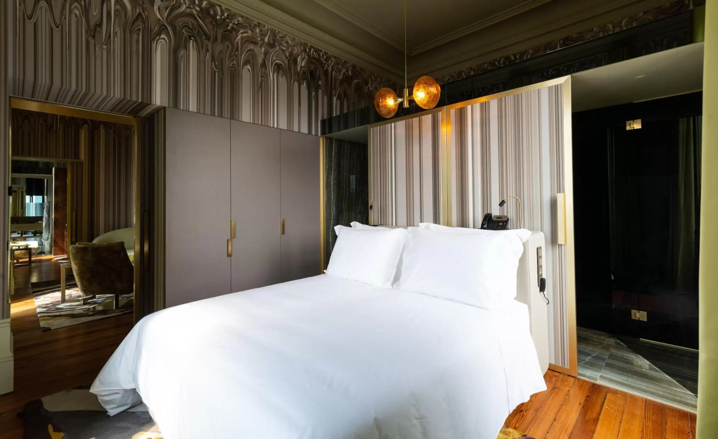 Bed in Vila Foz Hotel & SPA - member of Design Hotels