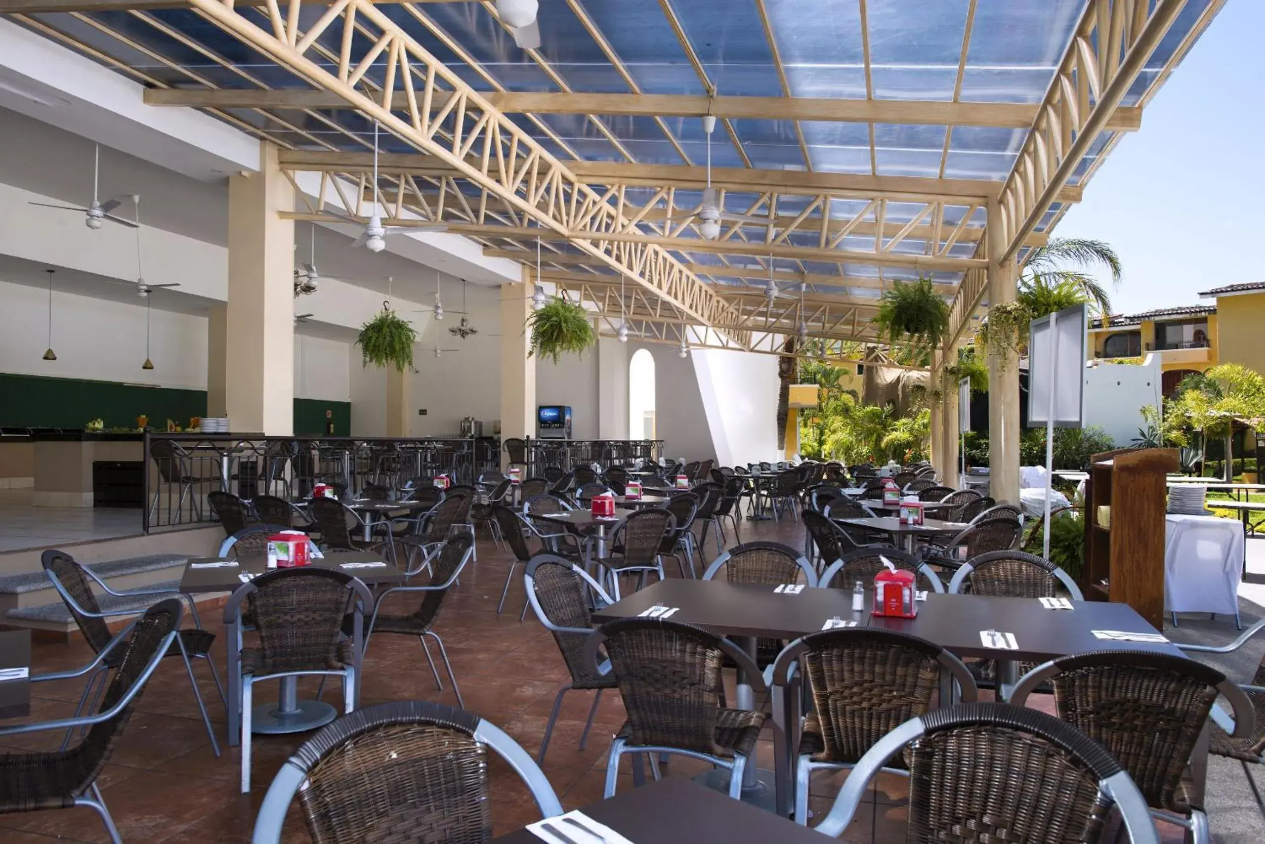 Restaurant/Places to Eat in Costa Club Punta Arena