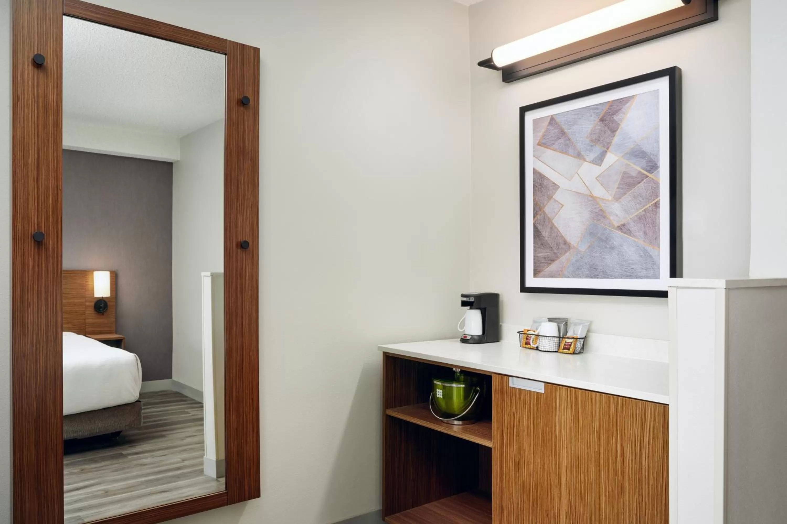 Bed in Hyatt Place Greensboro