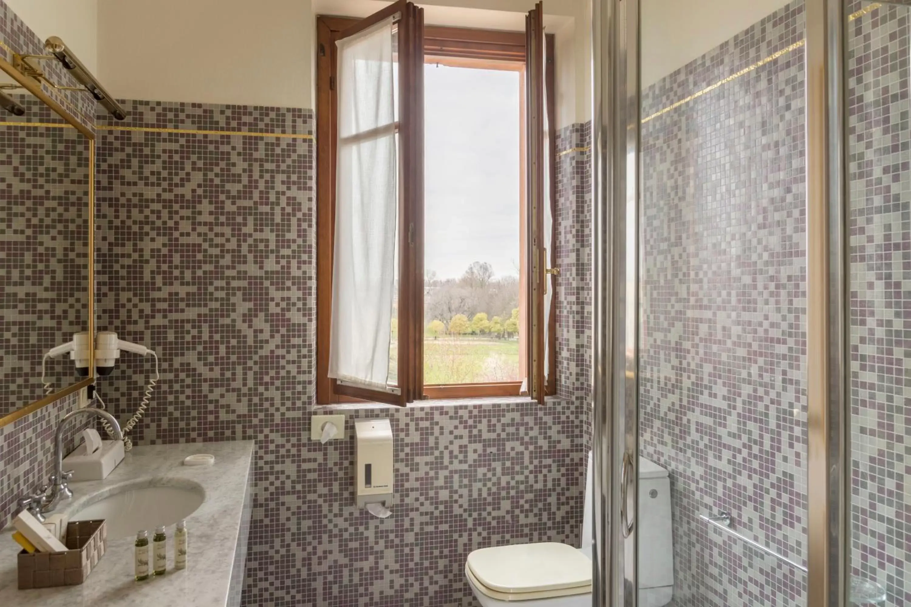 Bathroom in Hotel Ponte di Rialto