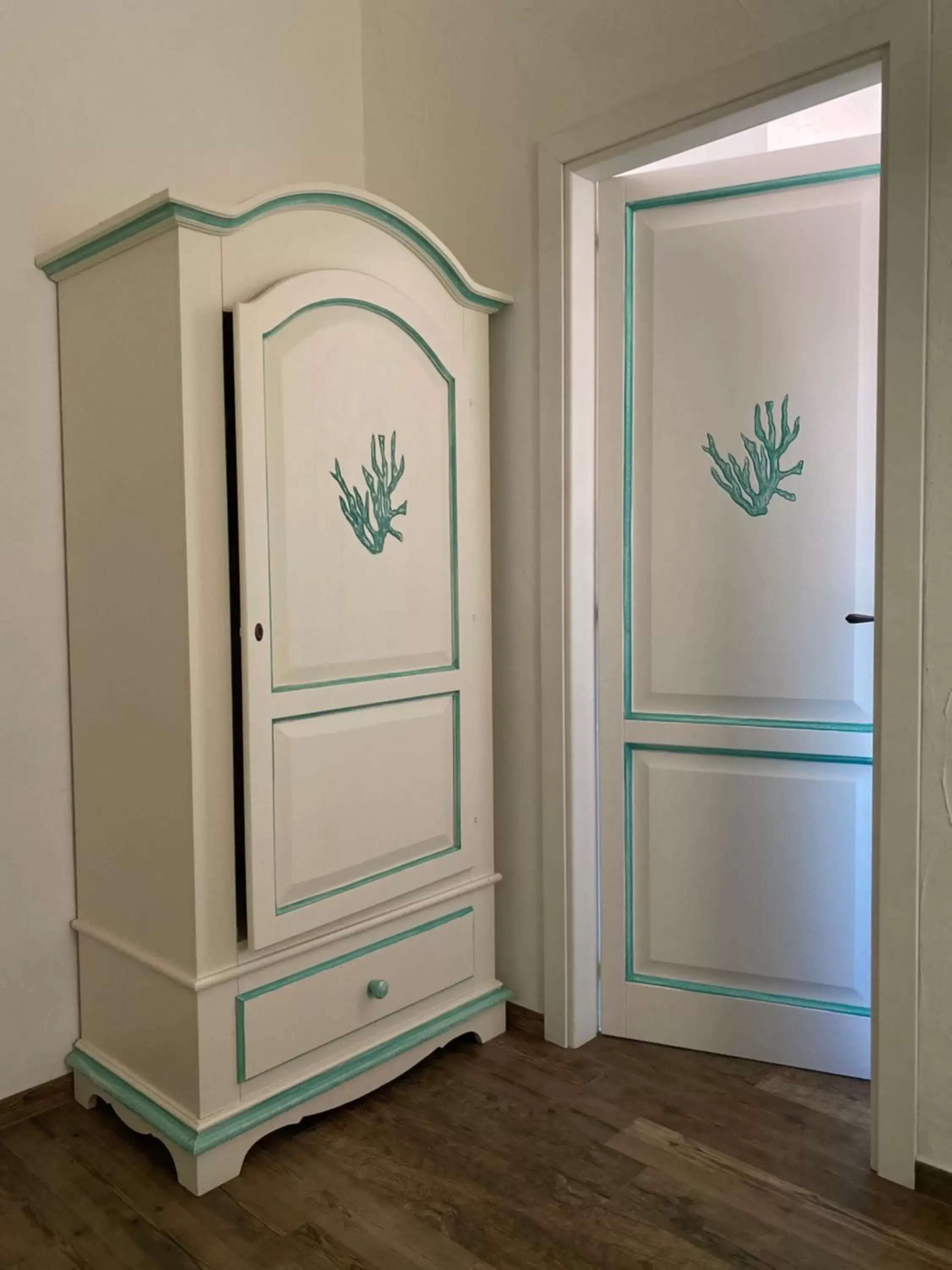 wardrobe in B&B da Miranna