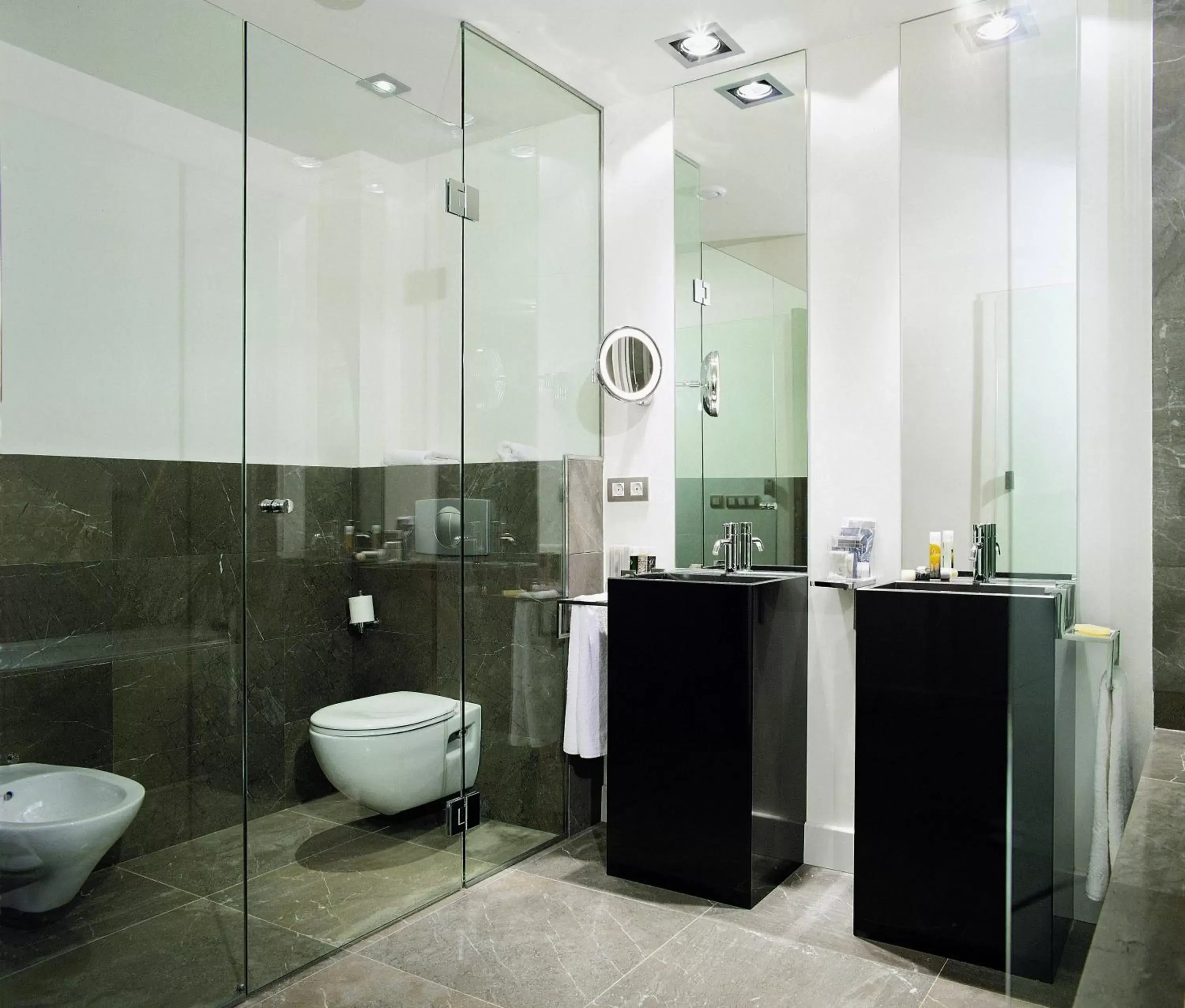 Toilet, Bathroom in Hospes Palacio del Bailio
