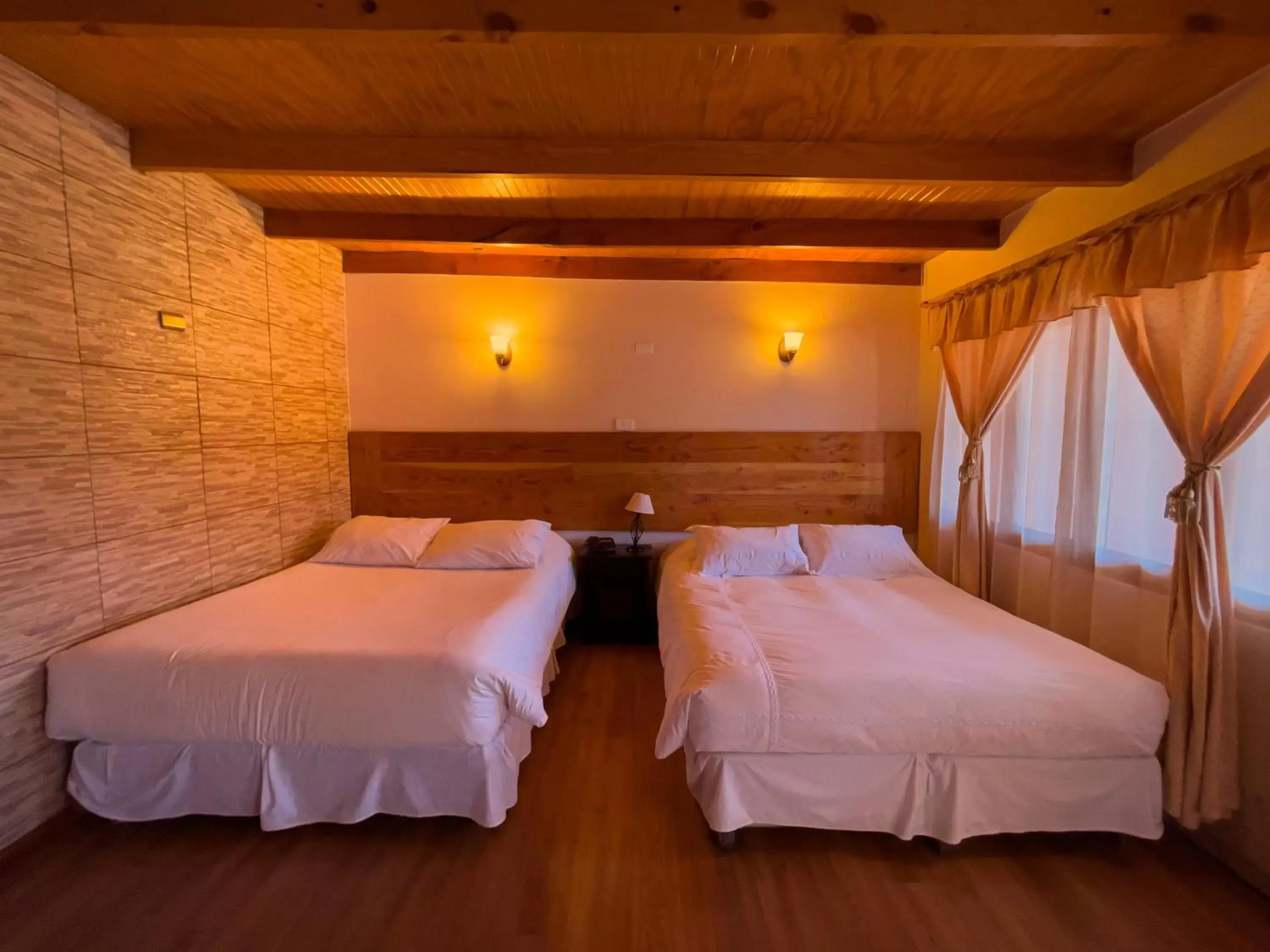 Standard Twin Room in Ittai Hotel Standard Twin Room in Ittai Hotel