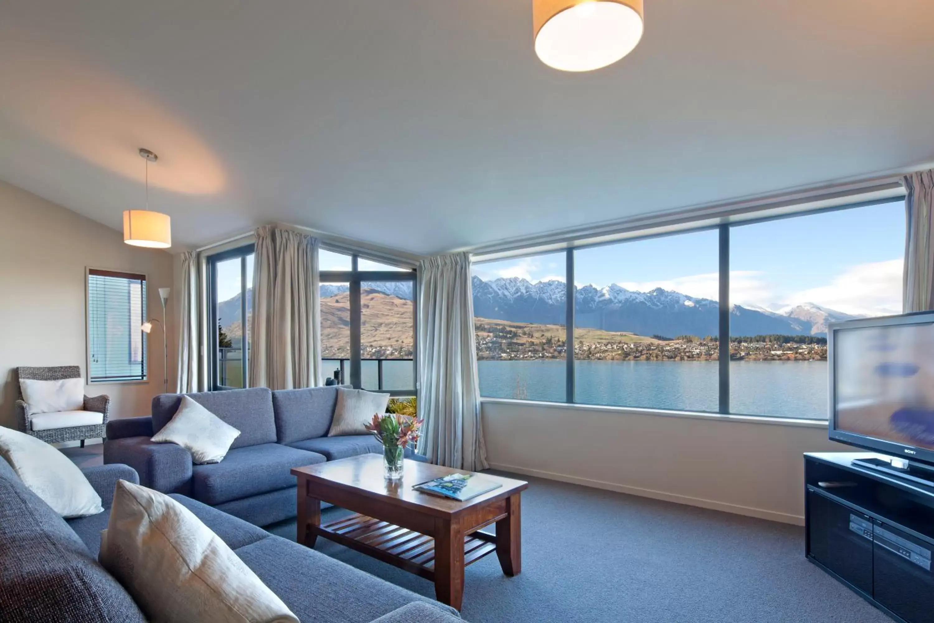 View (from property/room), Seating Area in Apartments at Spinnaker Bay