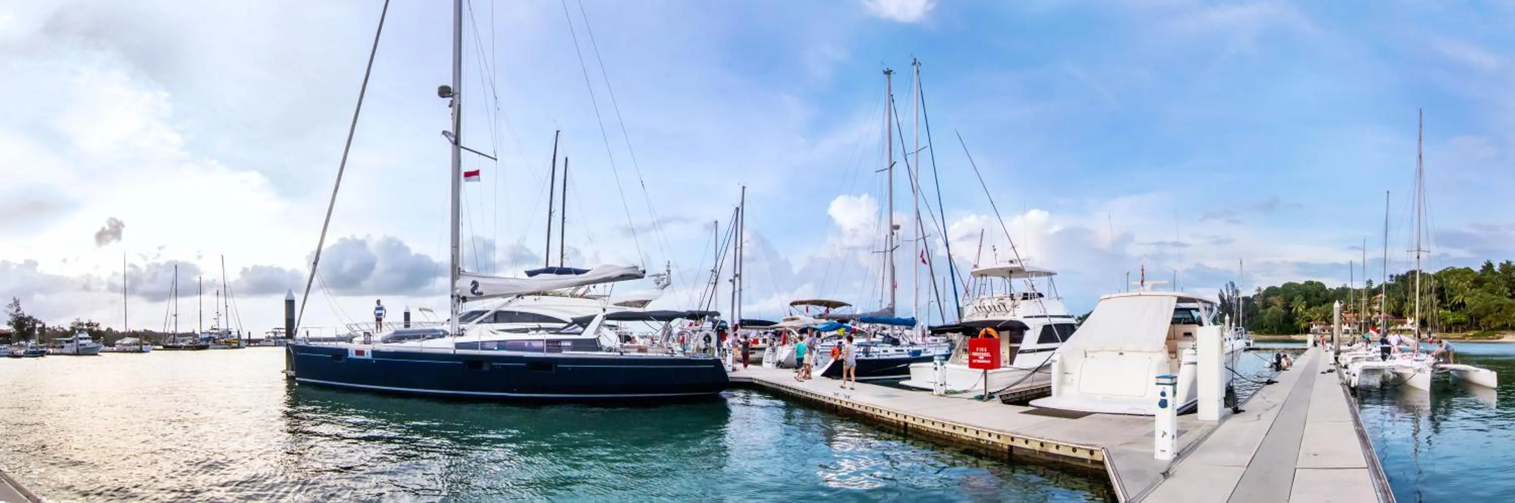 Beach in Nongsa Point Marina