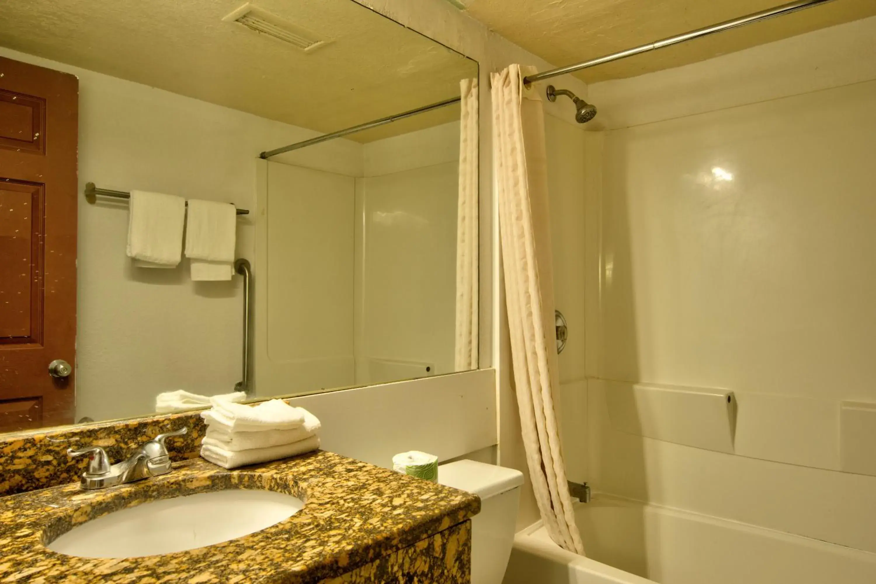 Bathroom in Clearwater Hotel