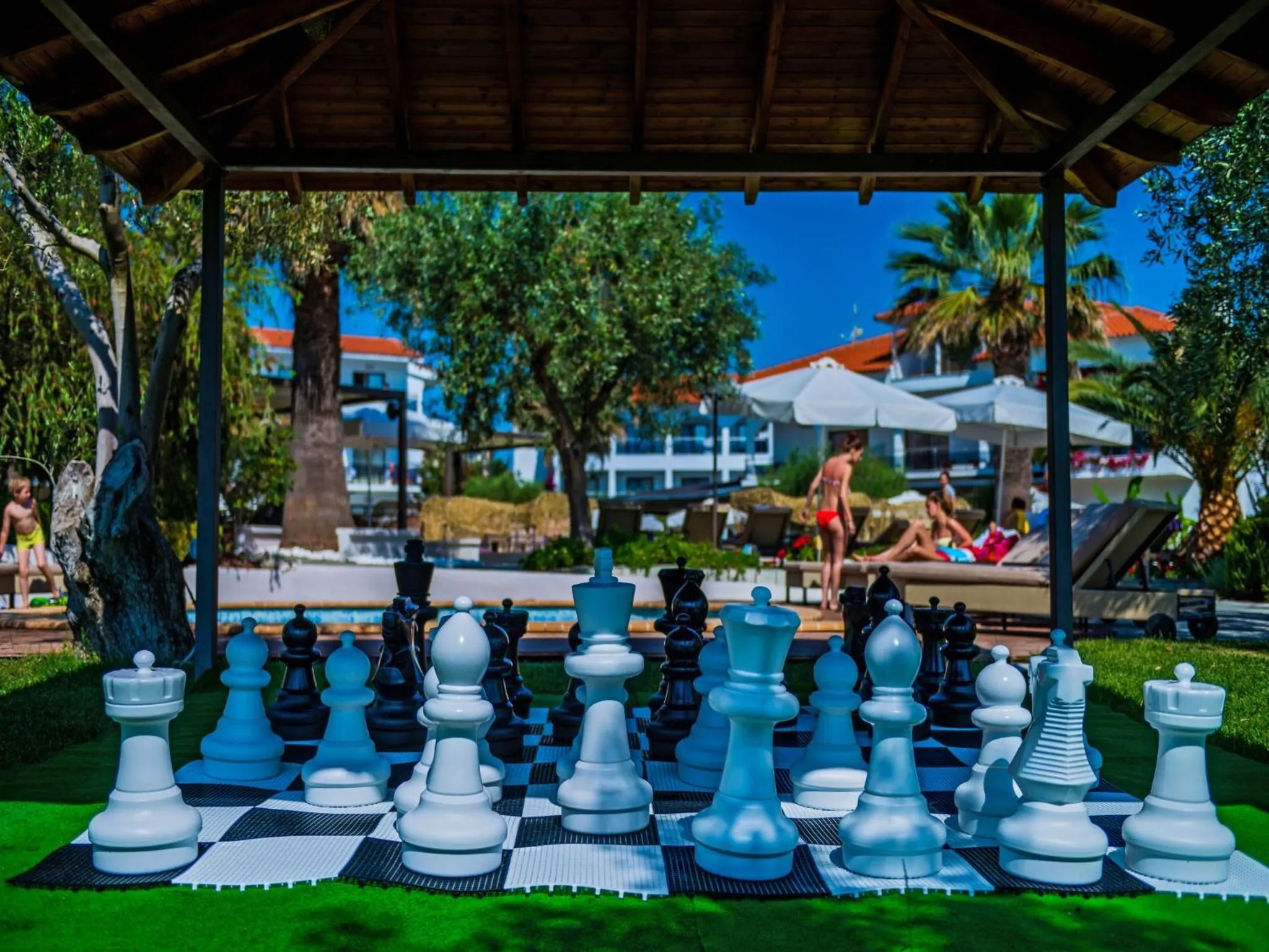 Day in Flegra Palace