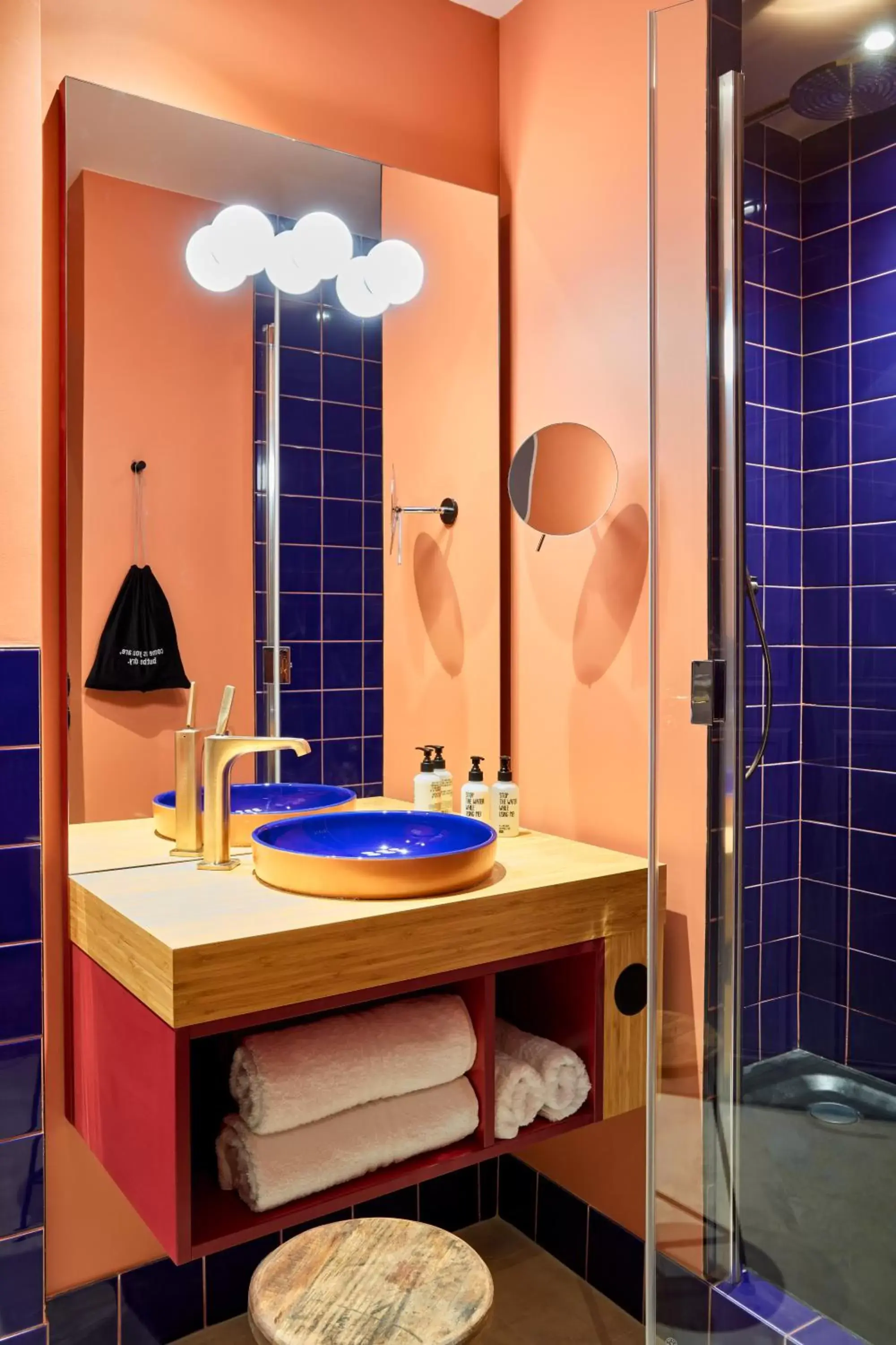 Bathroom in 25hours Hotel Terminus Nord