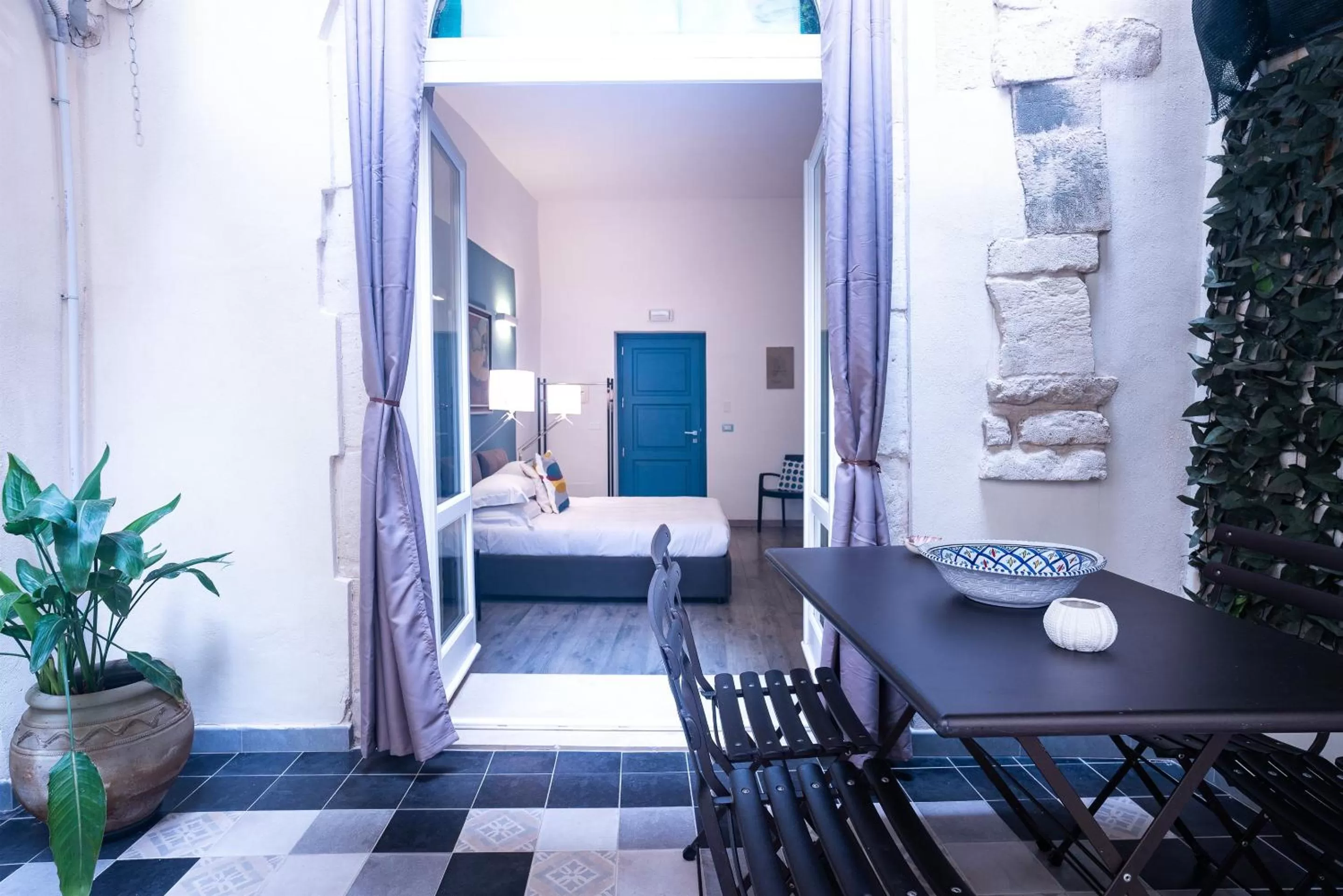 Patio, Bed in Palazzo Gilistro