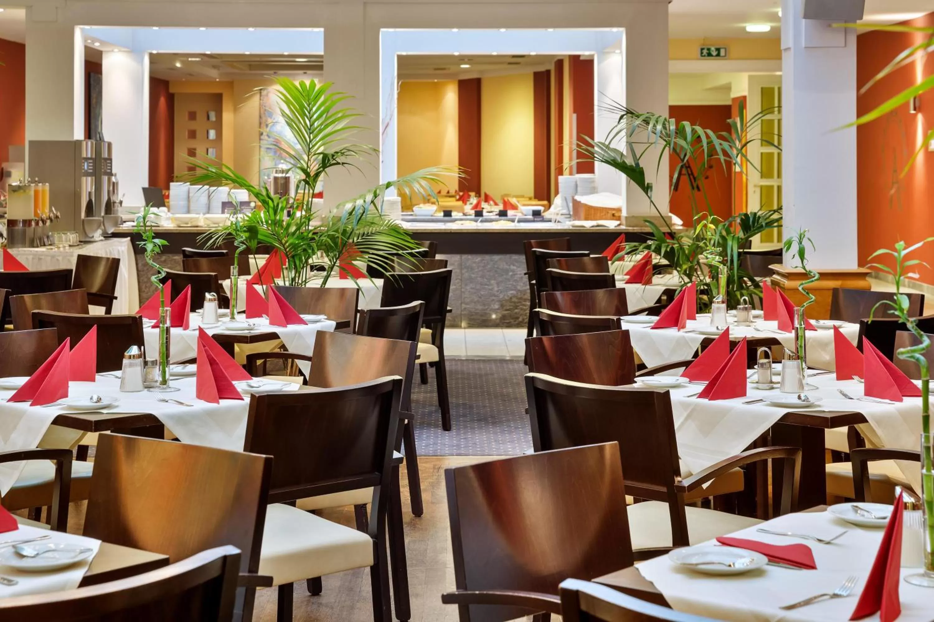 Restaurant/places to eat in Austria Trend Hotel Ananas Wien
