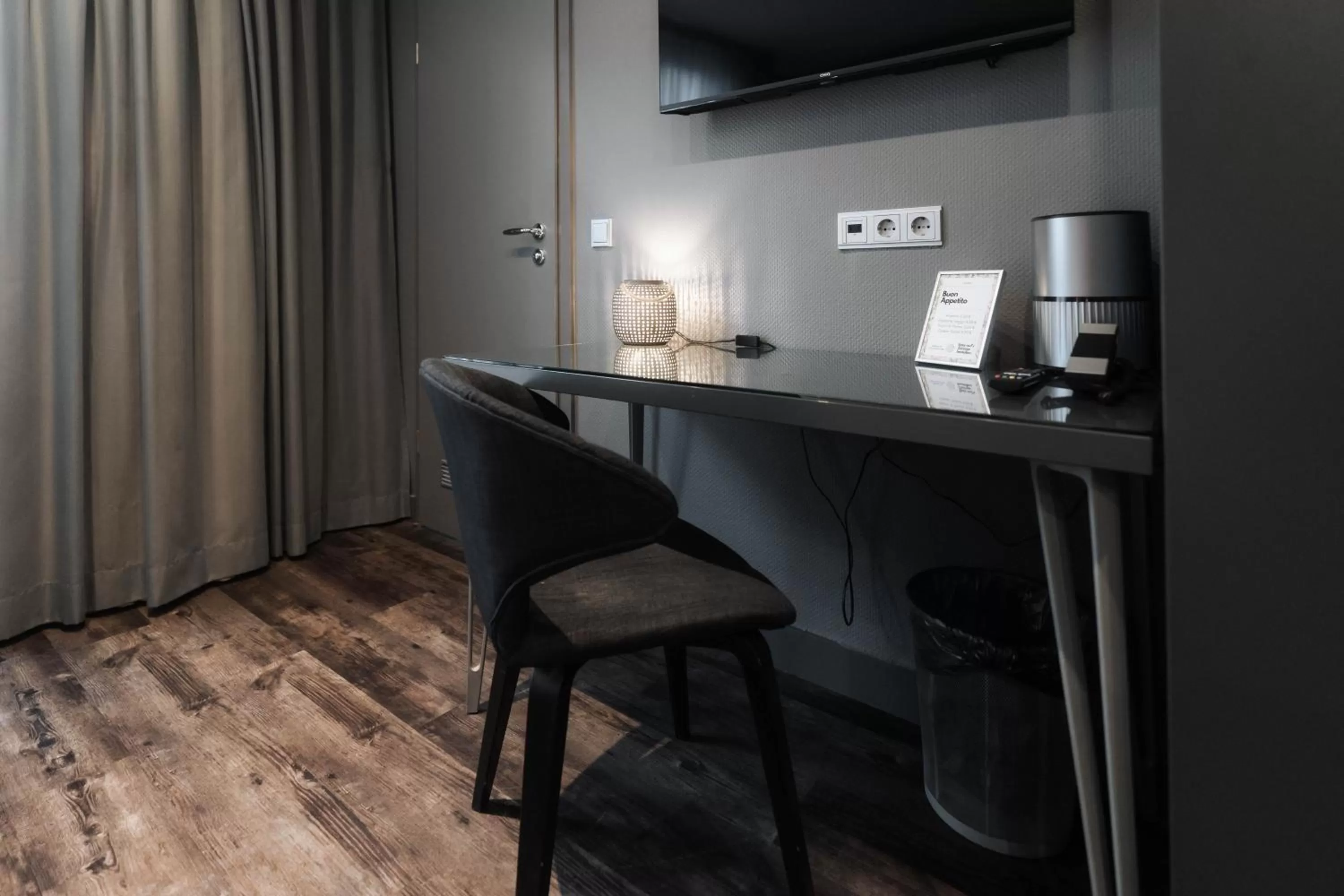 TV and multimedia in Hotel am Augustinerplatz