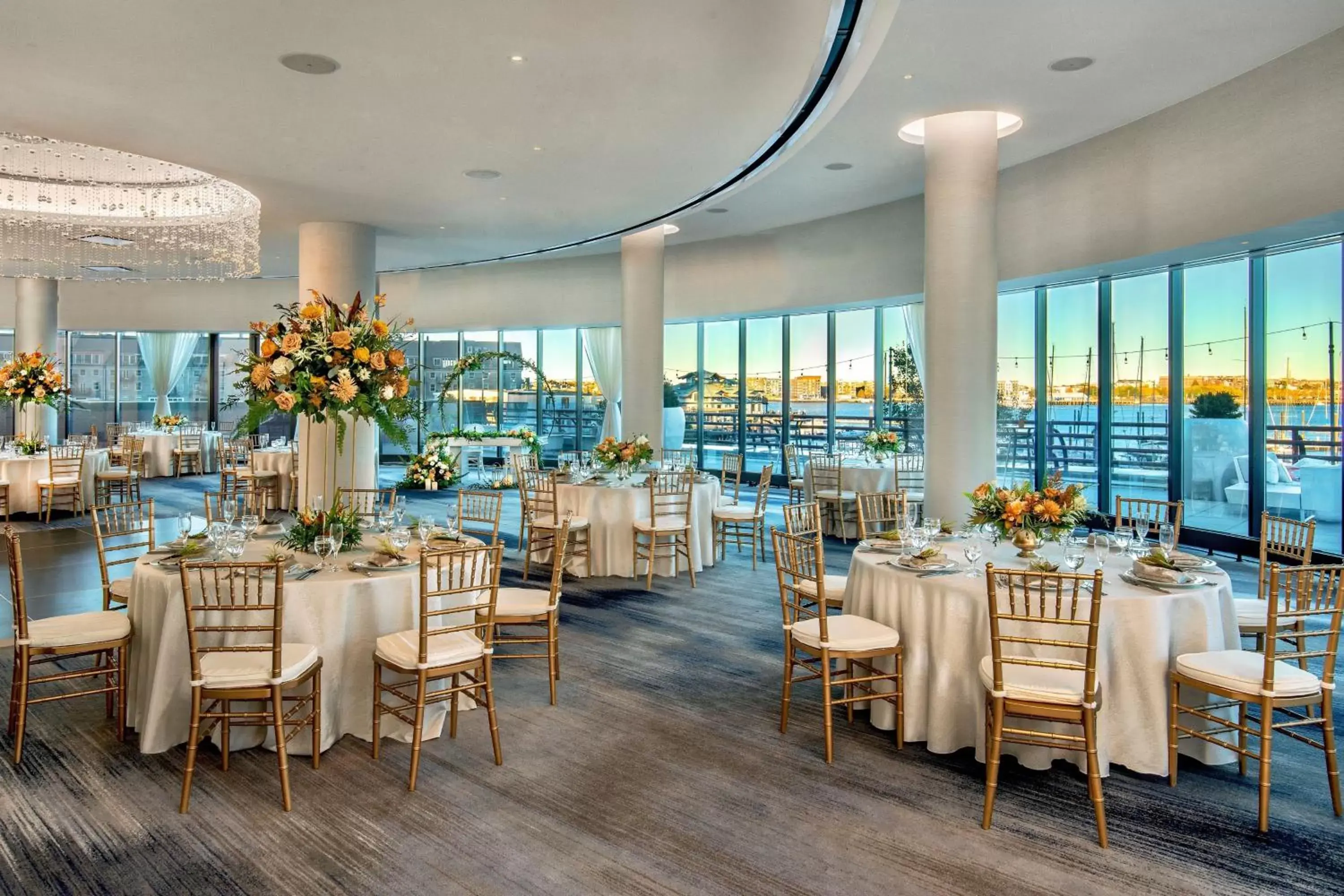 Banquet/Function facilities, Restaurant/Places to Eat in Boston Marriott Long Wharf