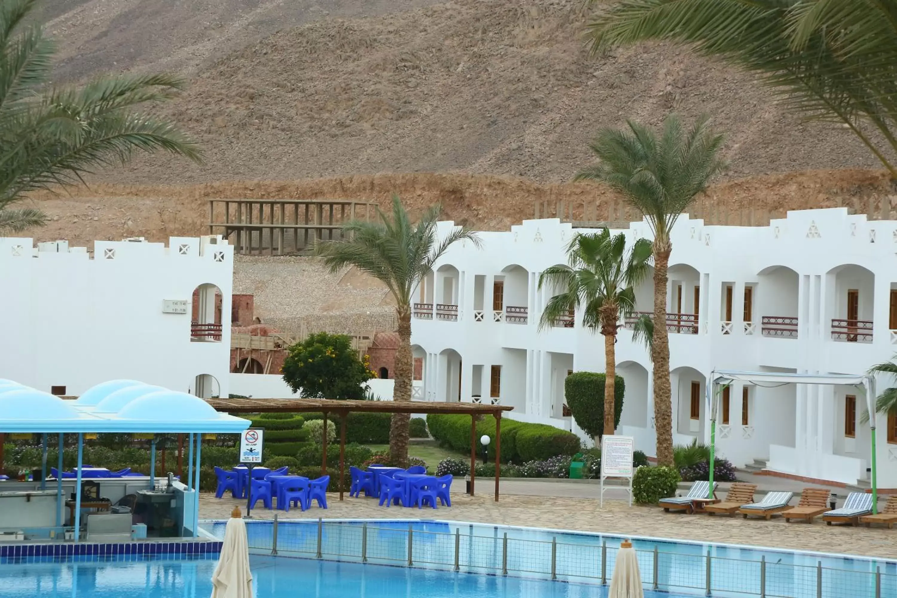 Property building, Swimming Pool in Happy Life Village Dahab
