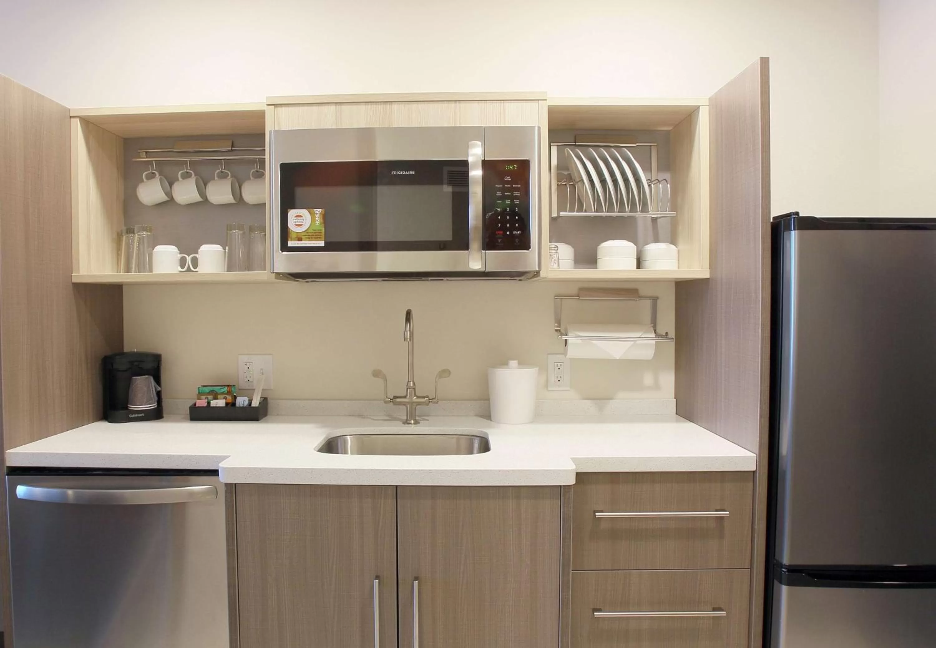 Kitchen or kitchenette in Home2 Suites By Hilton Nampa