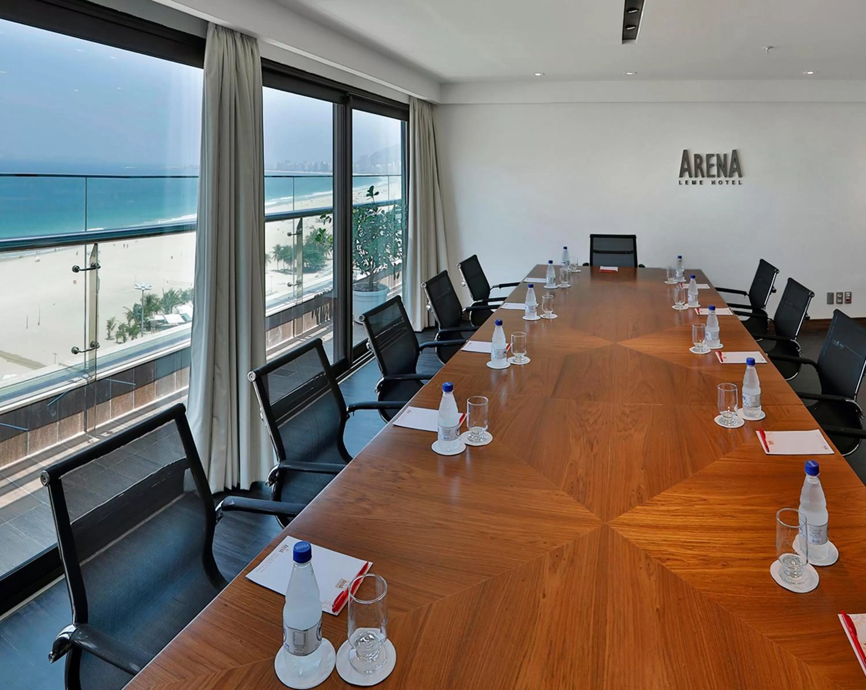 Meeting/conference room in Arena Leme Hotel