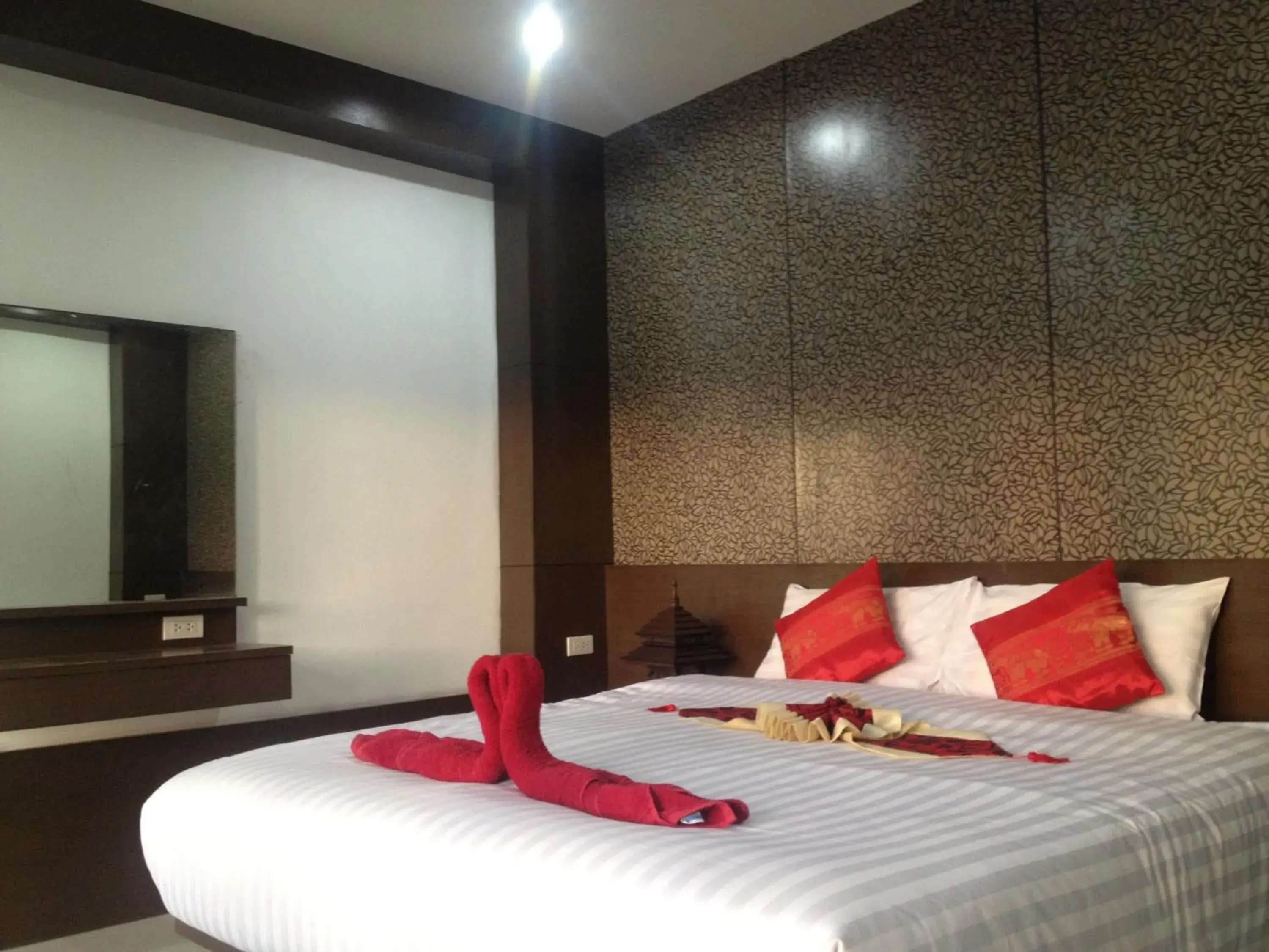 Bed in Khum Laanta Resort - SHA Extra Plus