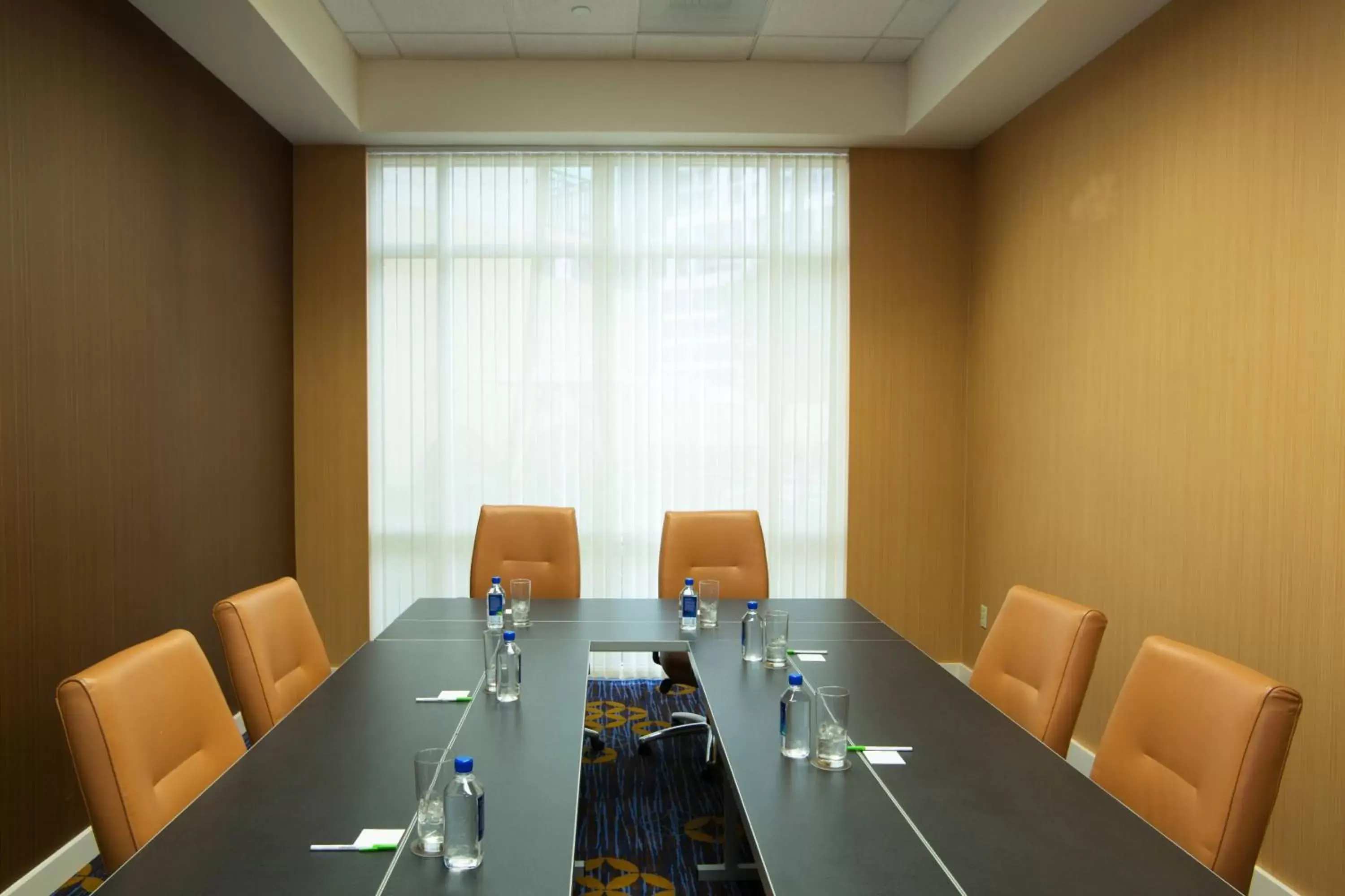 Meeting/conference room in Courtyard Miami Dadeland