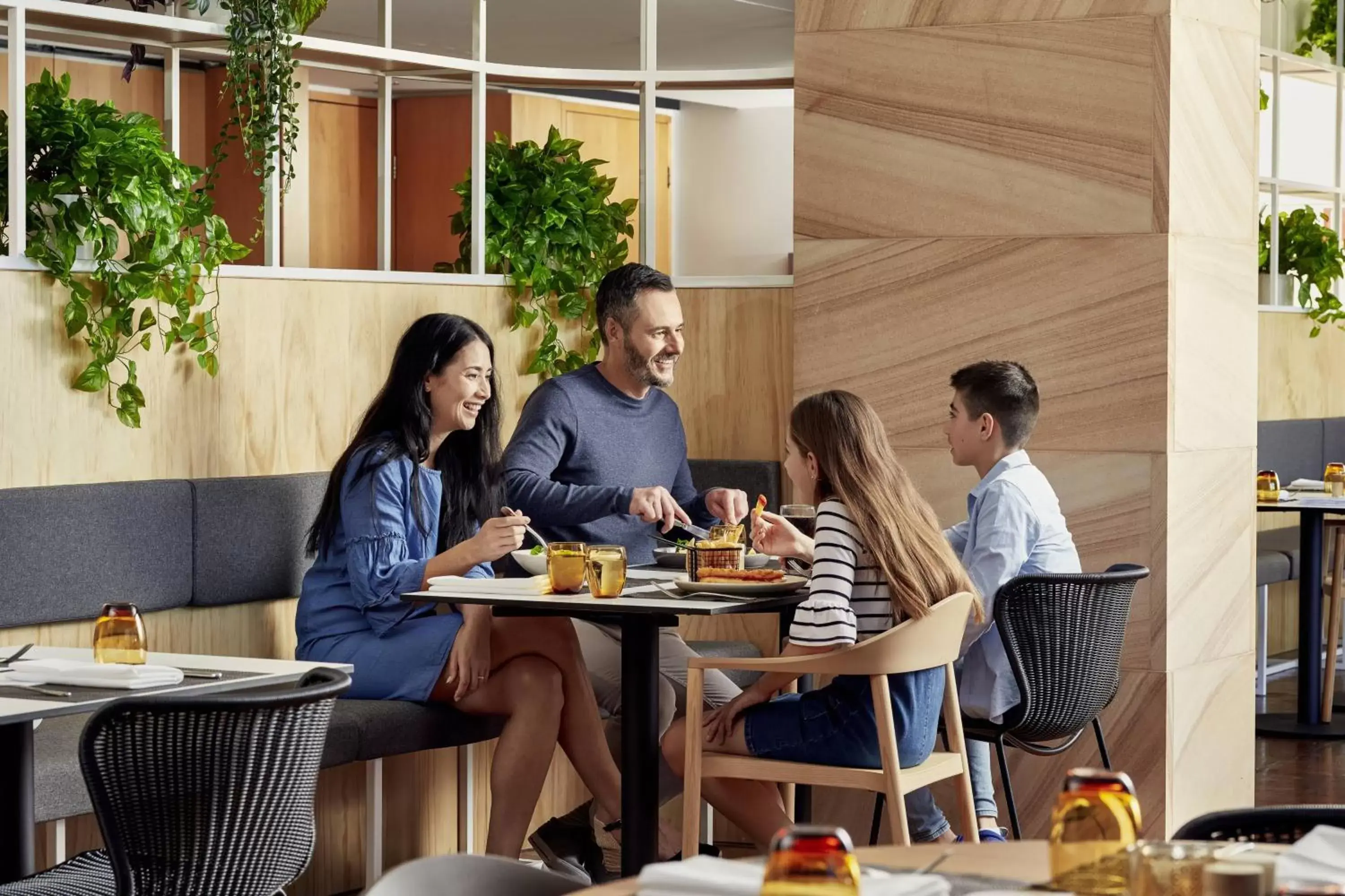 Restaurant/places to eat in Courtyard by Marriott Sydney-North Ryde
