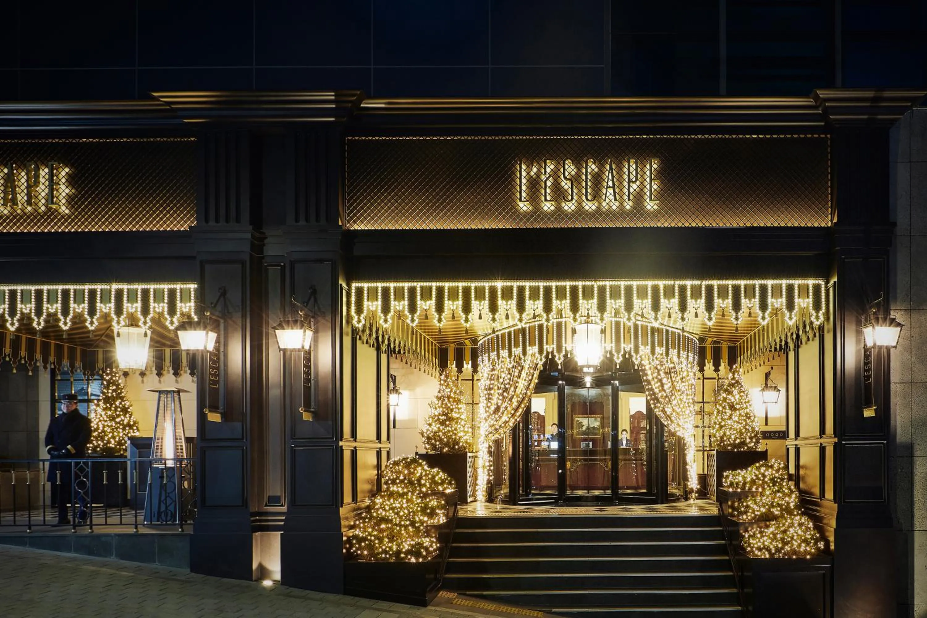 Facade/entrance in L'Escape Hotel