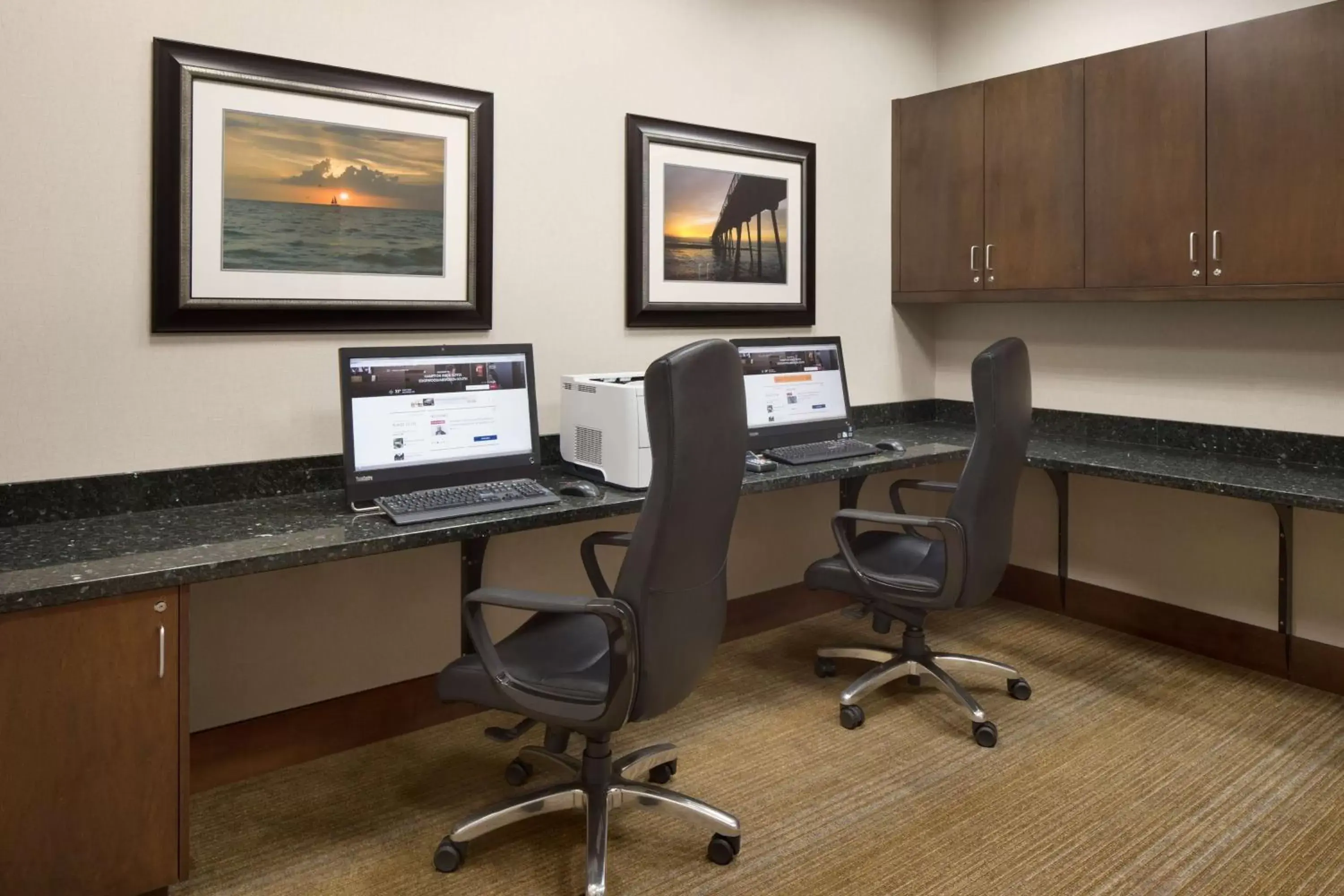 Business facilities, Business Area/Conference Room in Hampton Inn & Suites Aberdeen/APG South