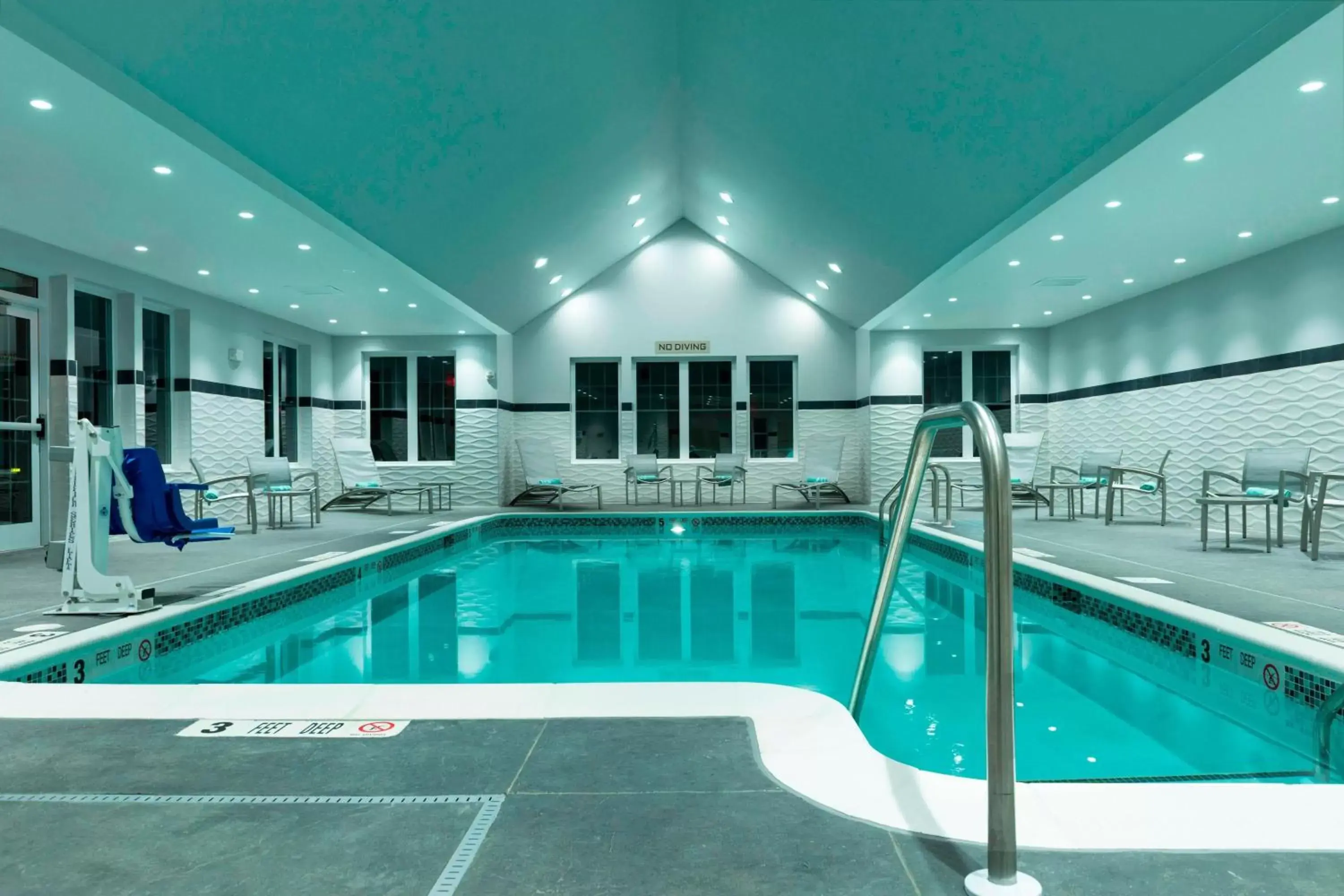 Swimming Pool in Residence Inn by Marriott Orangeburg