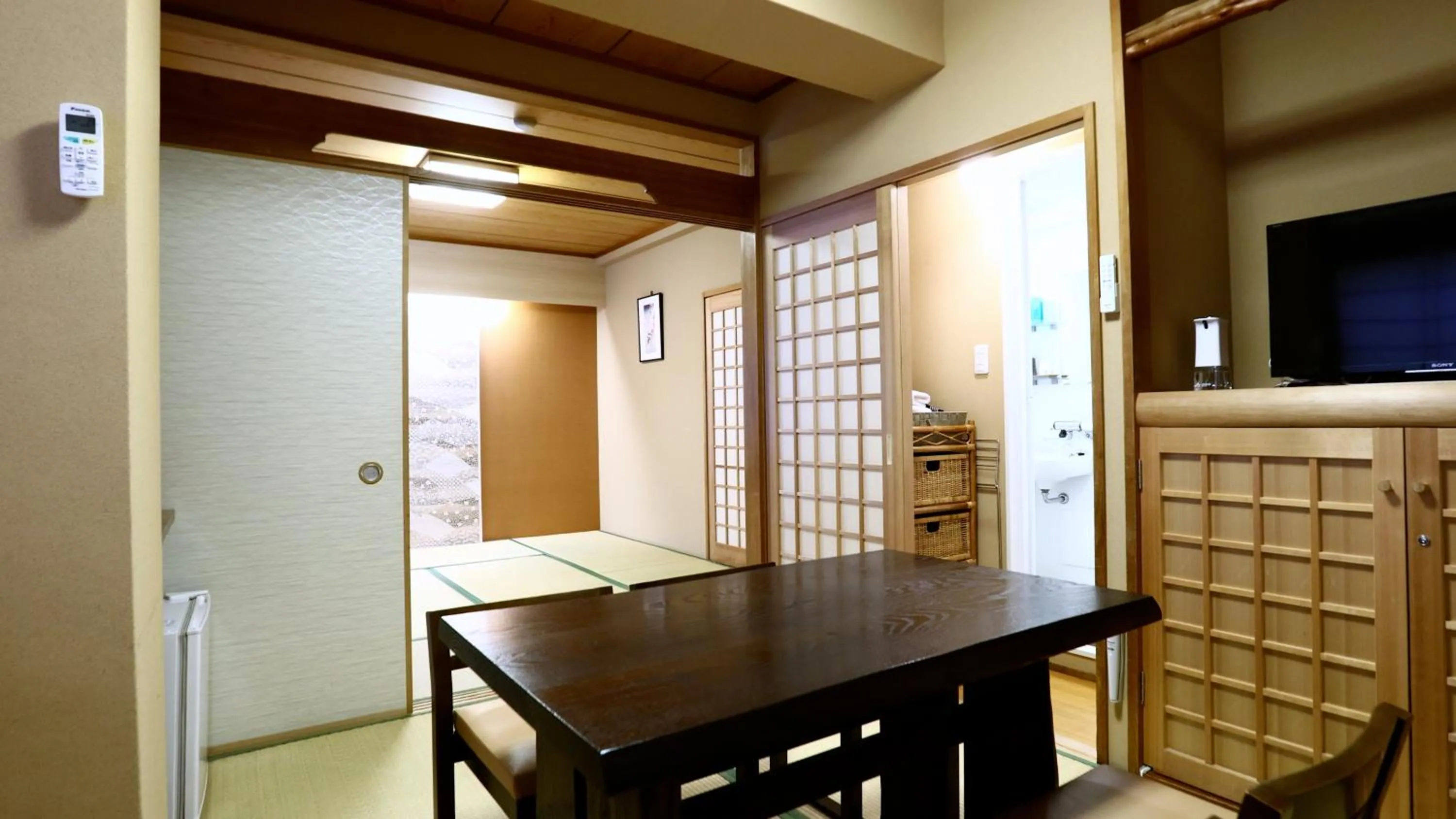 Ryokan Kamogawa Asakusa