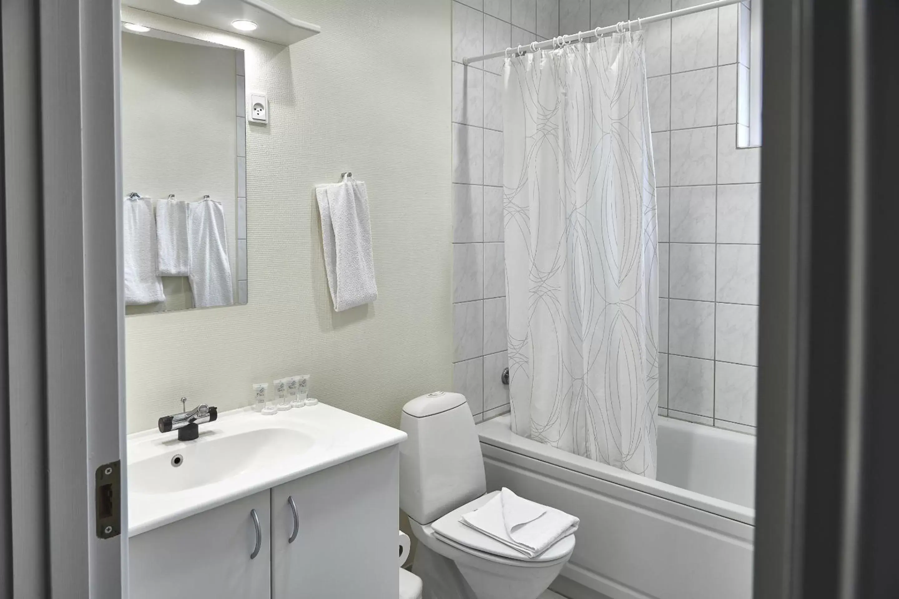 Bathroom in Milling Hotel Gestus